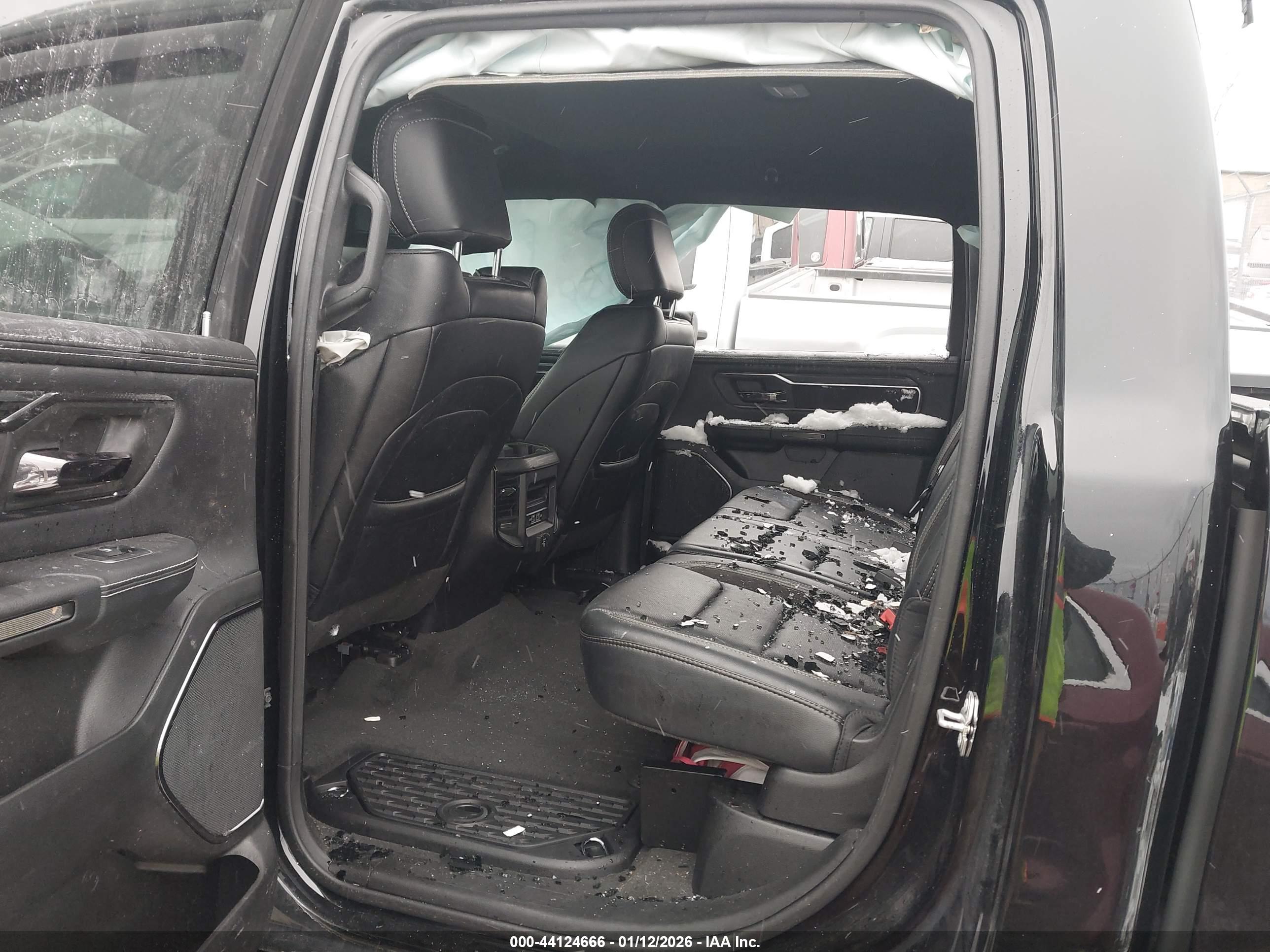 RAM 1500 image 8
