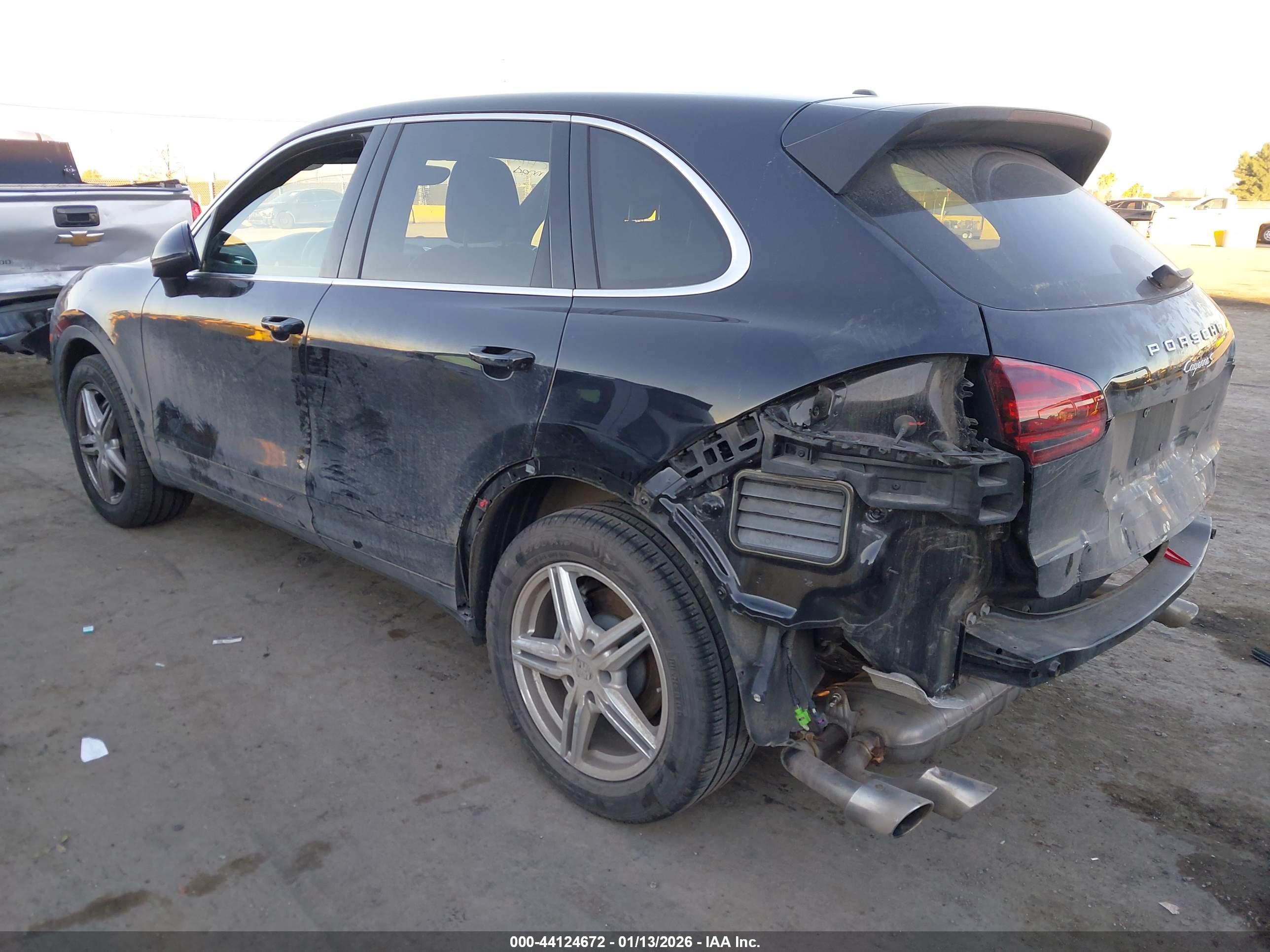 PORSCHE CAYENNE image 3