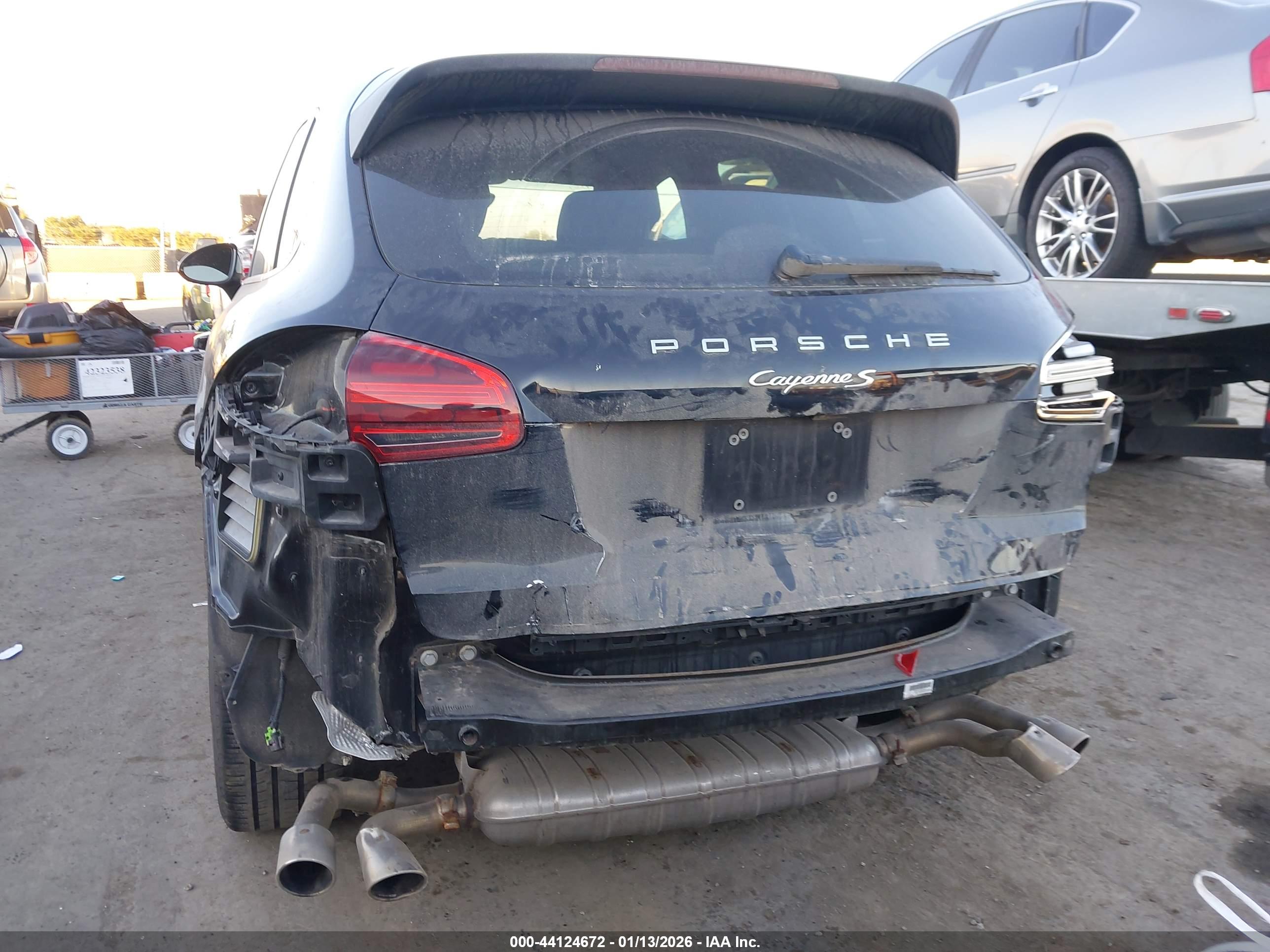 PORSCHE CAYENNE image 6