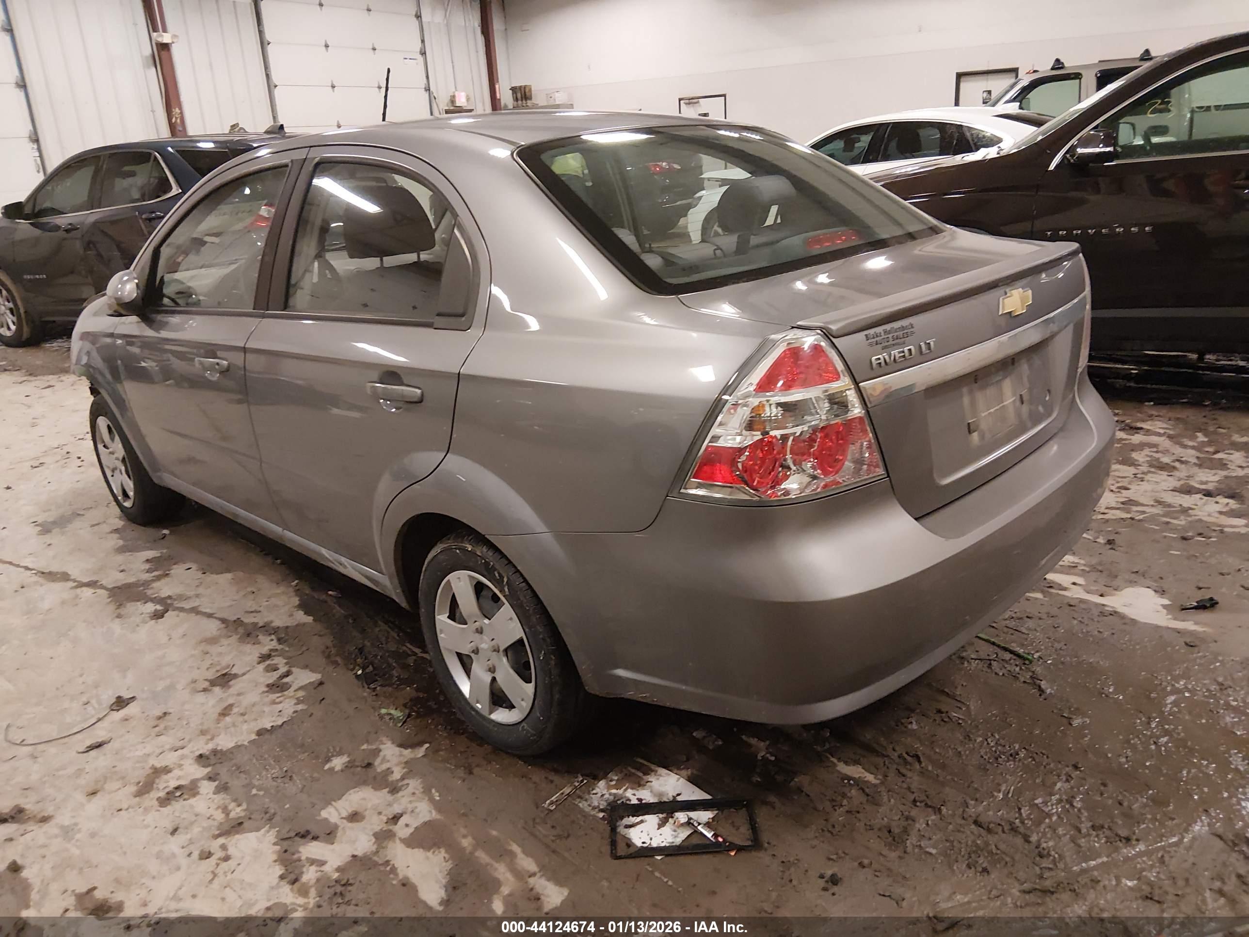 CHEVROLET AVEO image 3