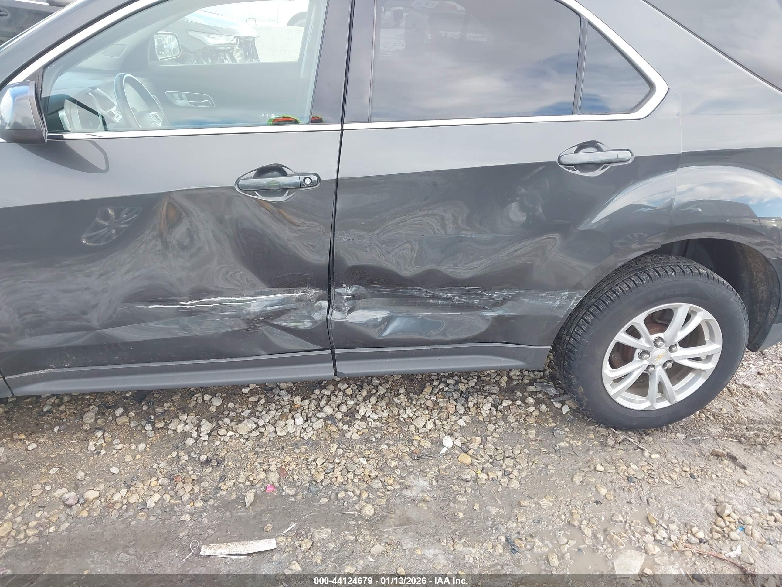 CHEVROLET EQUINOX image 6