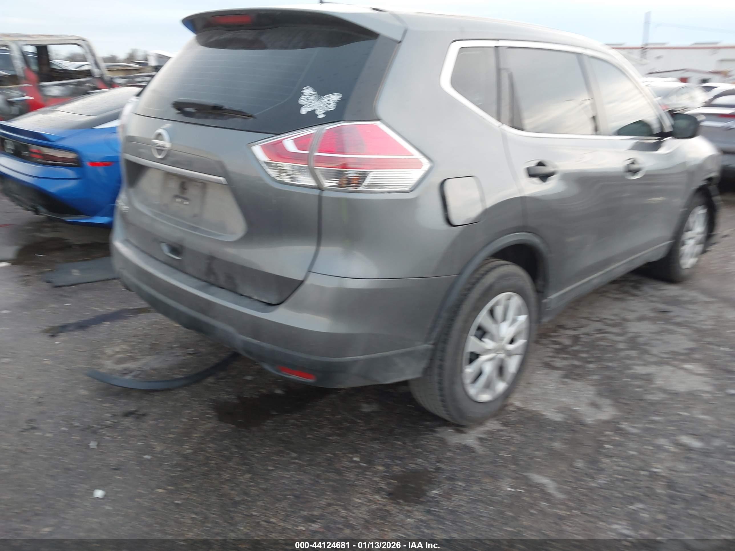 NISSAN ROGUE image 4