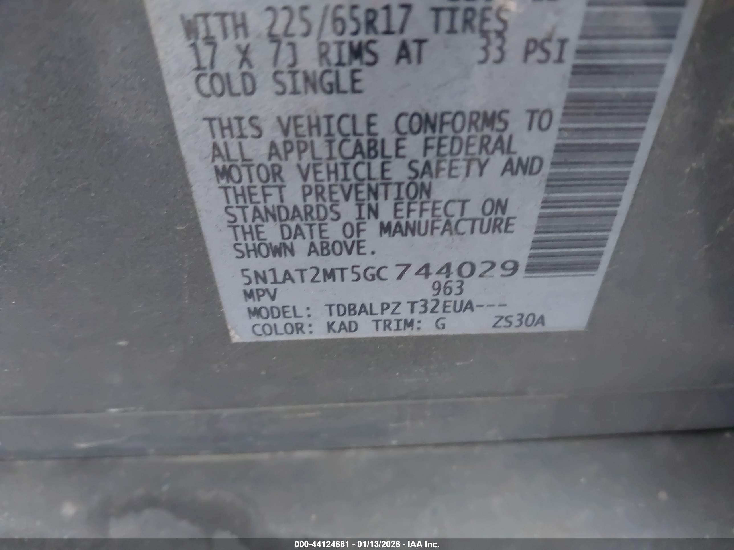 NISSAN ROGUE image 9