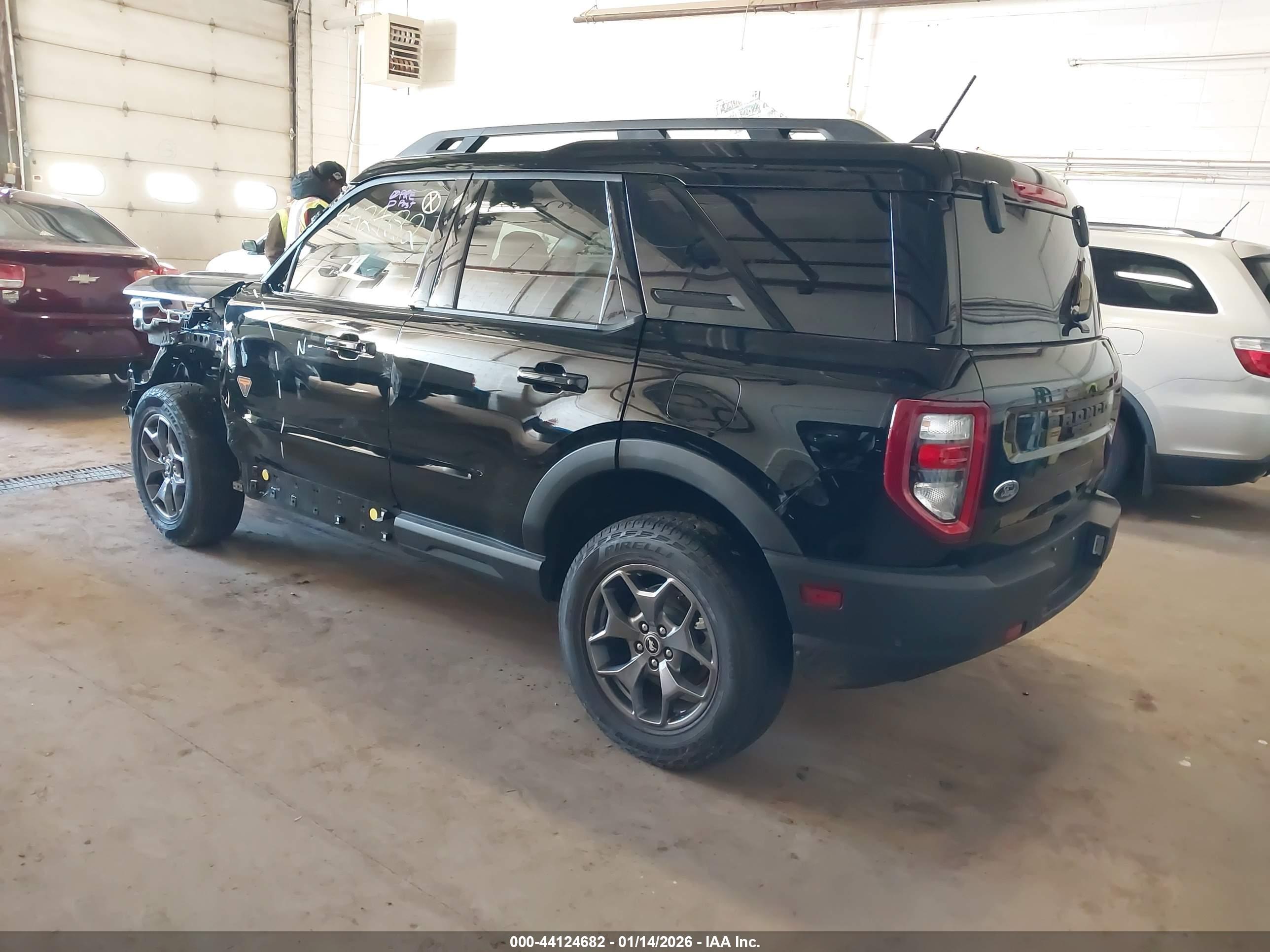 FORD BRONCO image 3