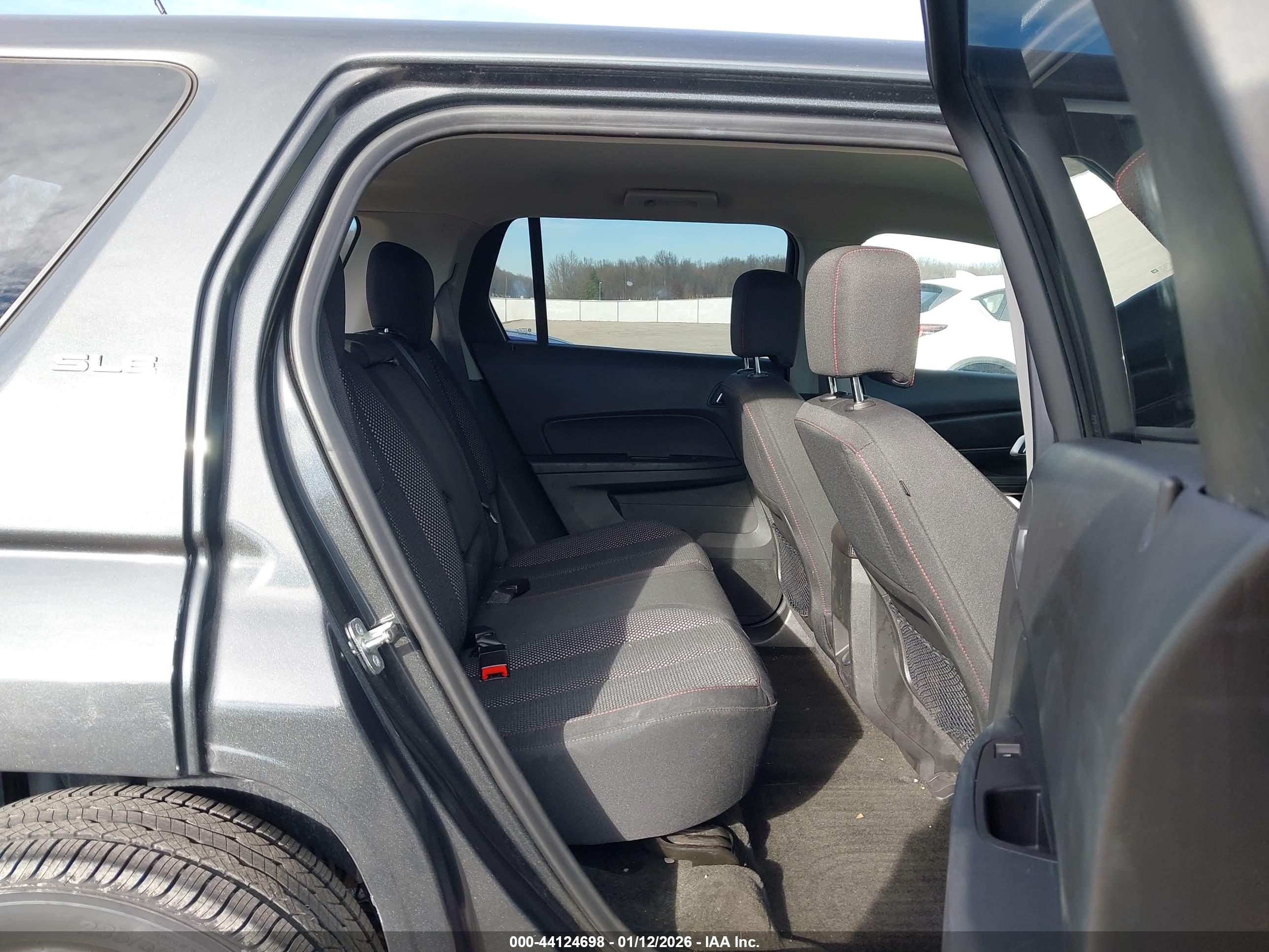 GMC TERRAIN image 8
