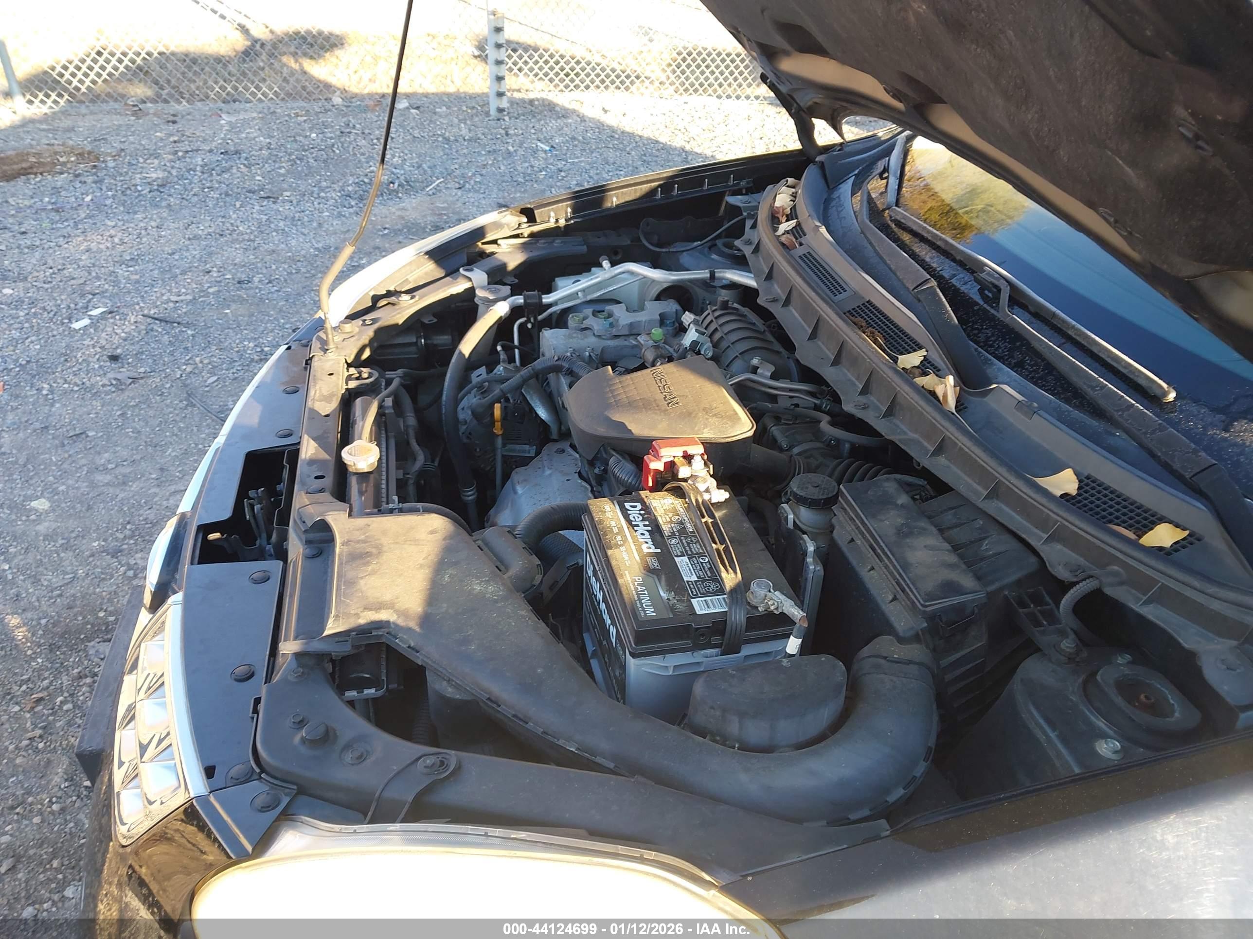 NISSAN ROGUE image 10