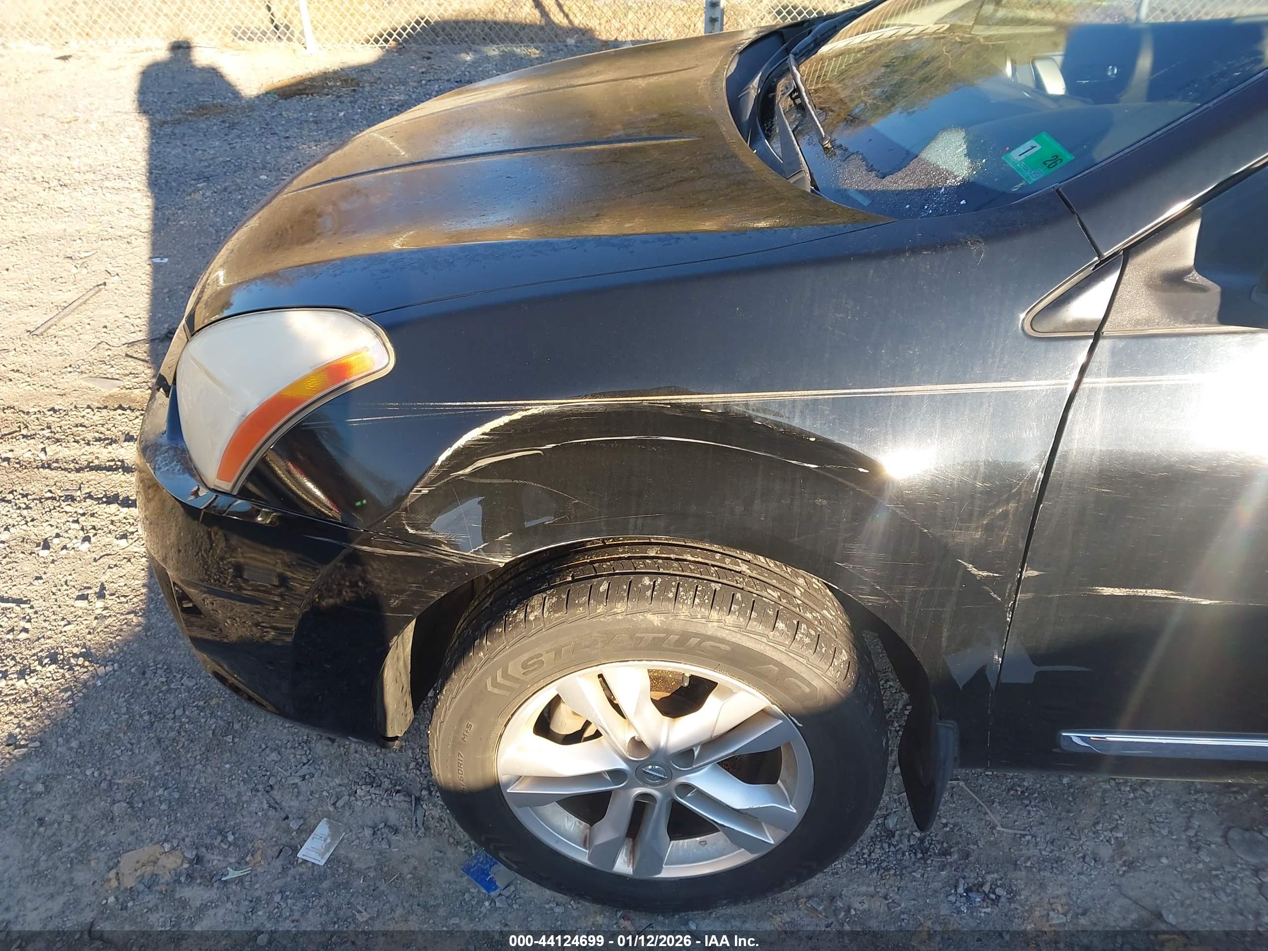 NISSAN ROGUE image 6