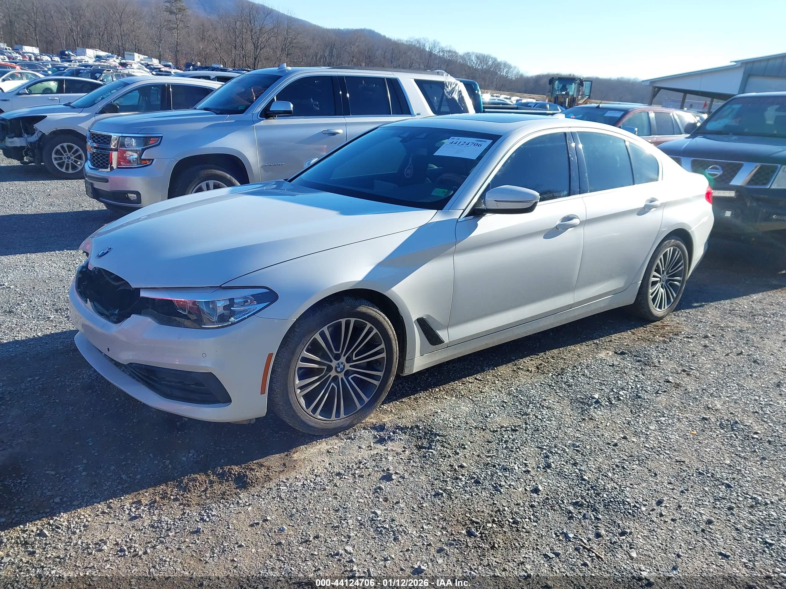 BMW 540I image 2
