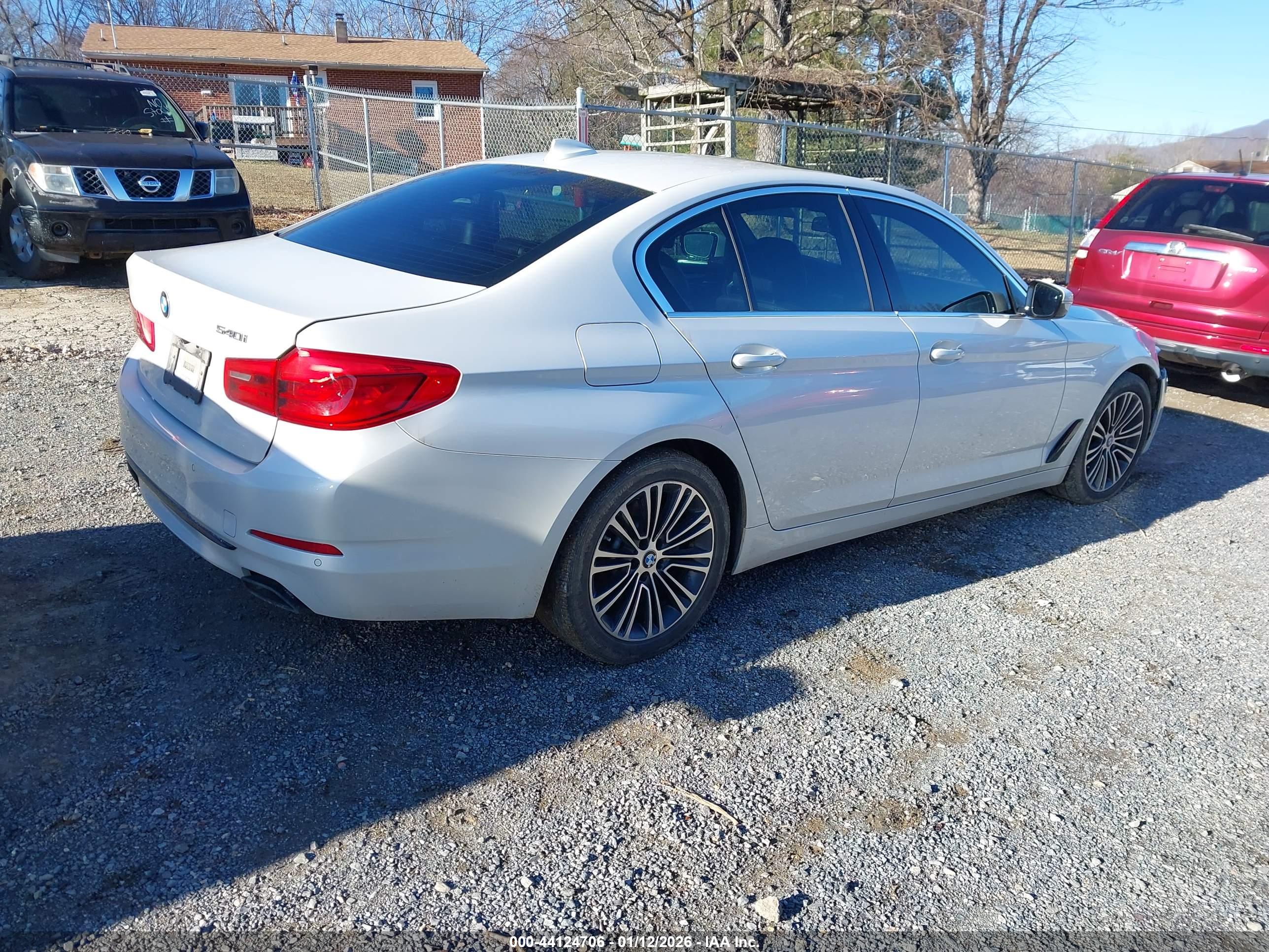 BMW 540I image 4