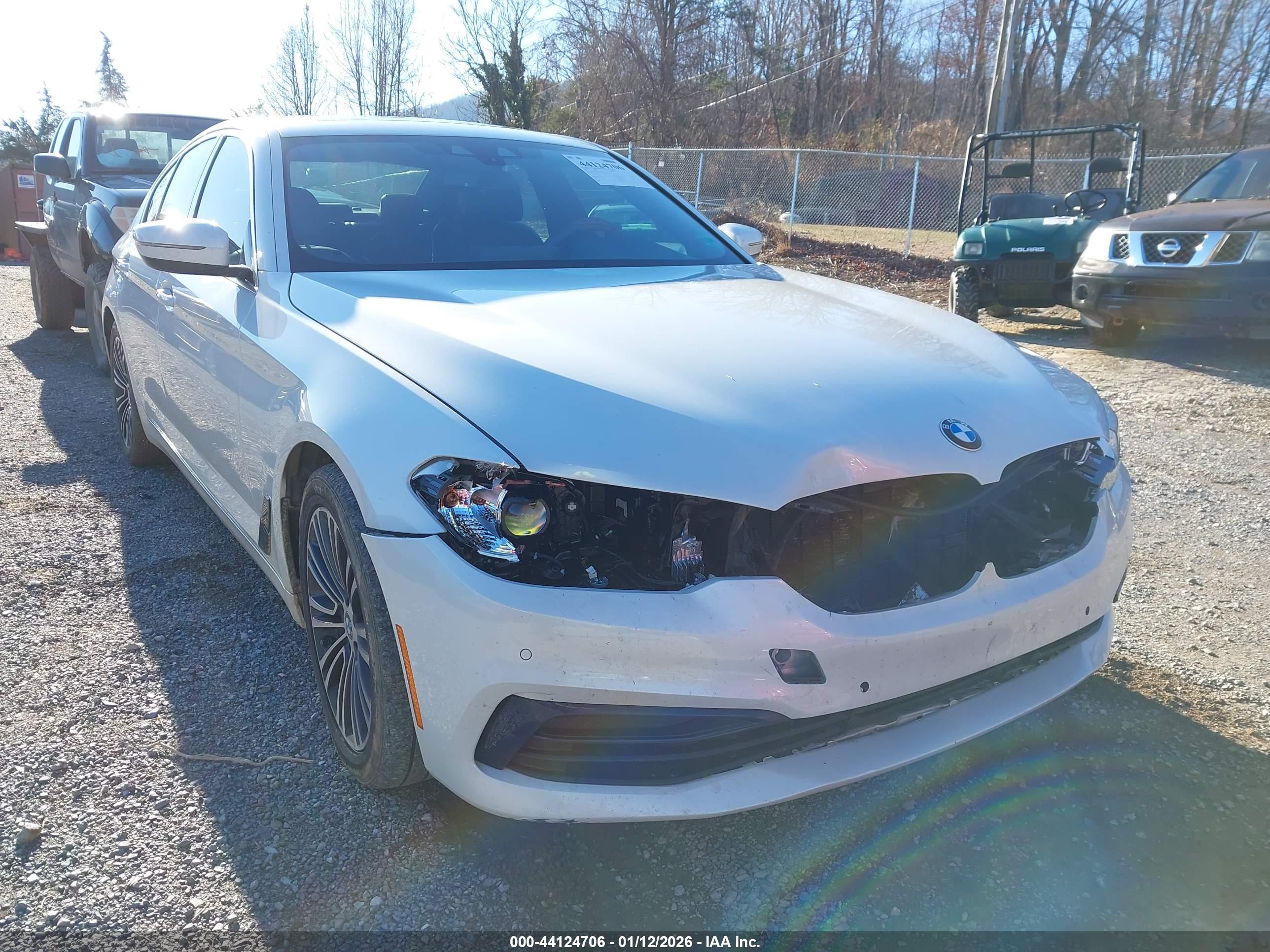 BMW 540I image 6