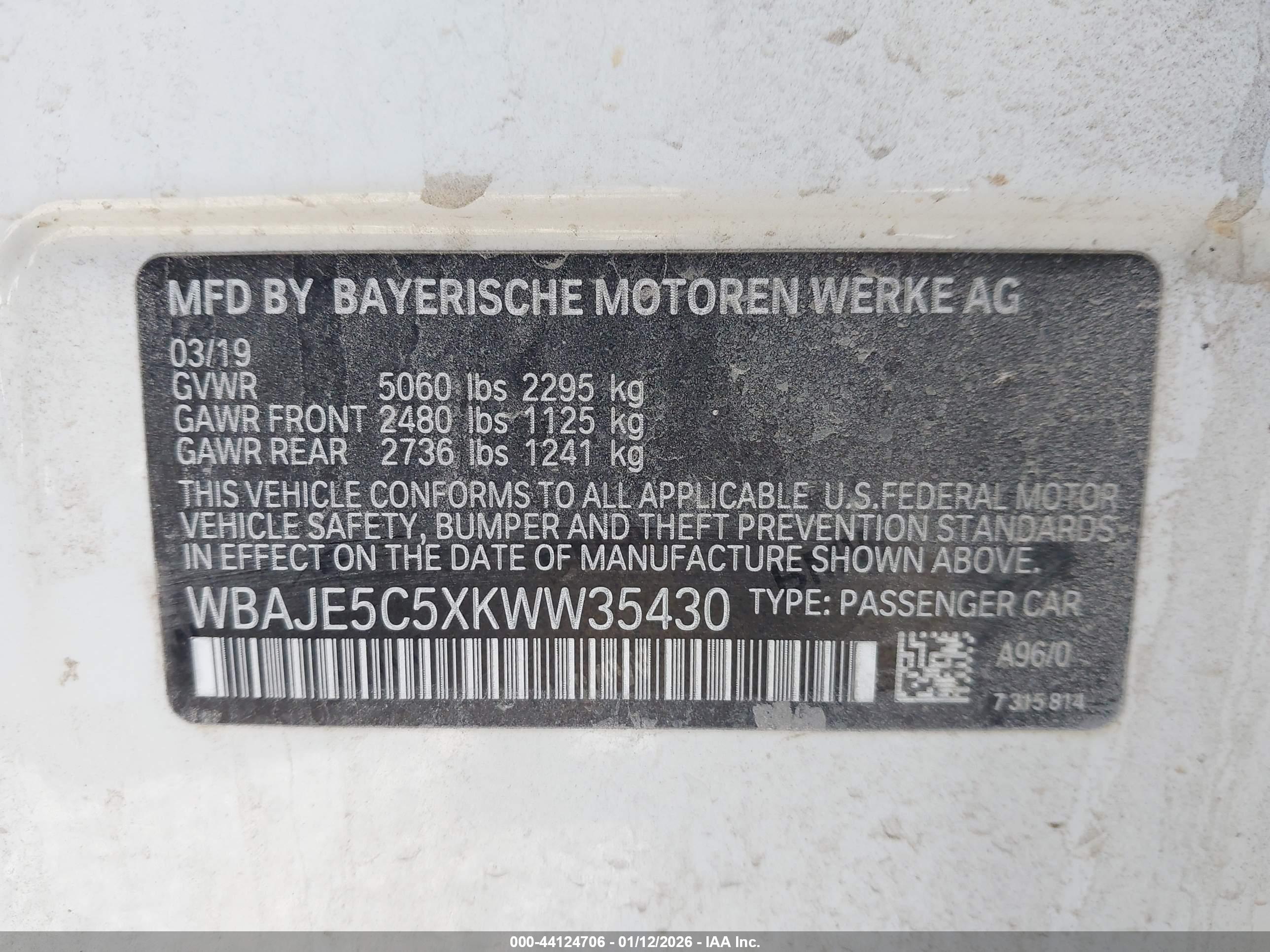 BMW 540I image 9