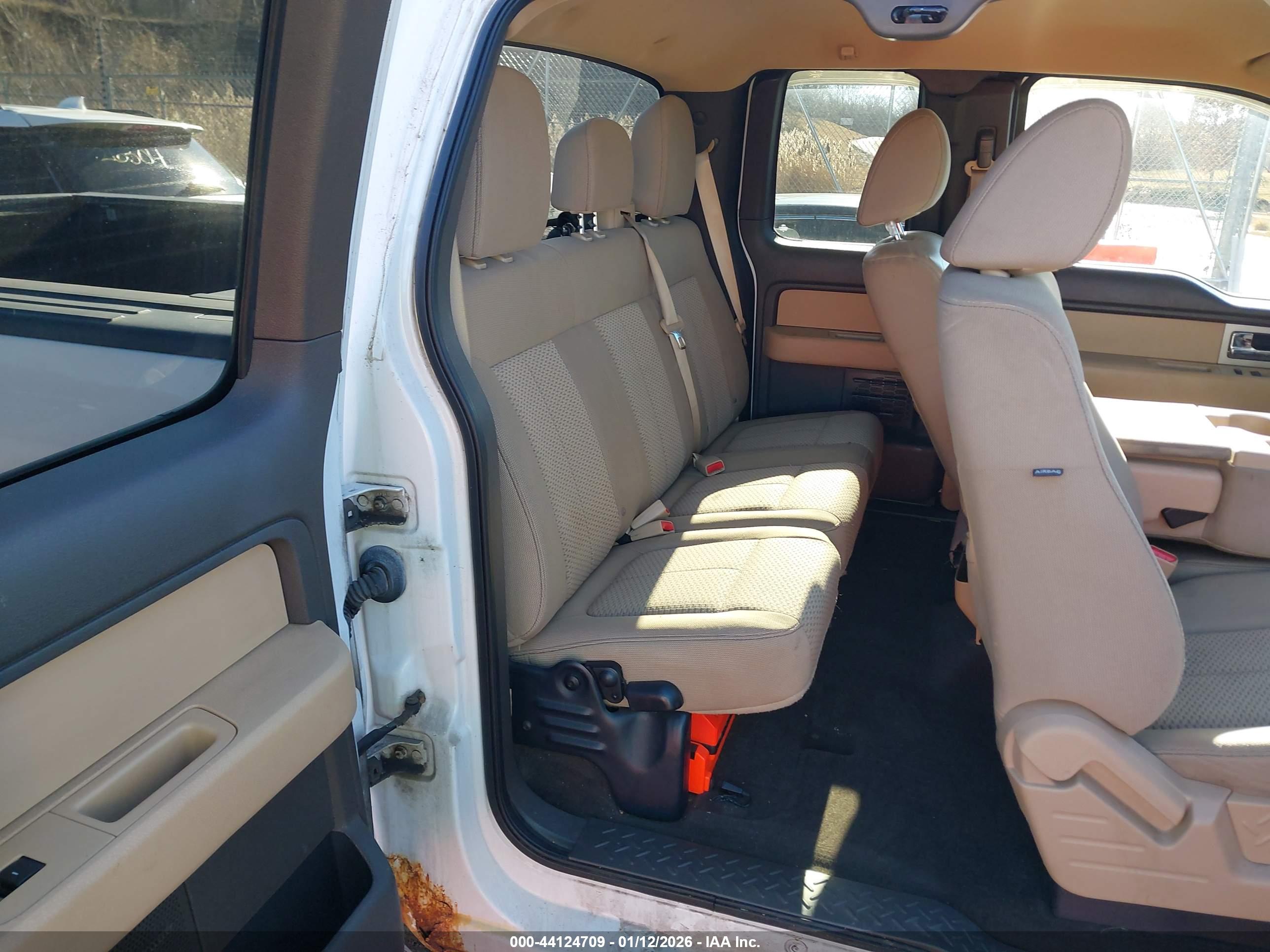 FORD F-150 image 8