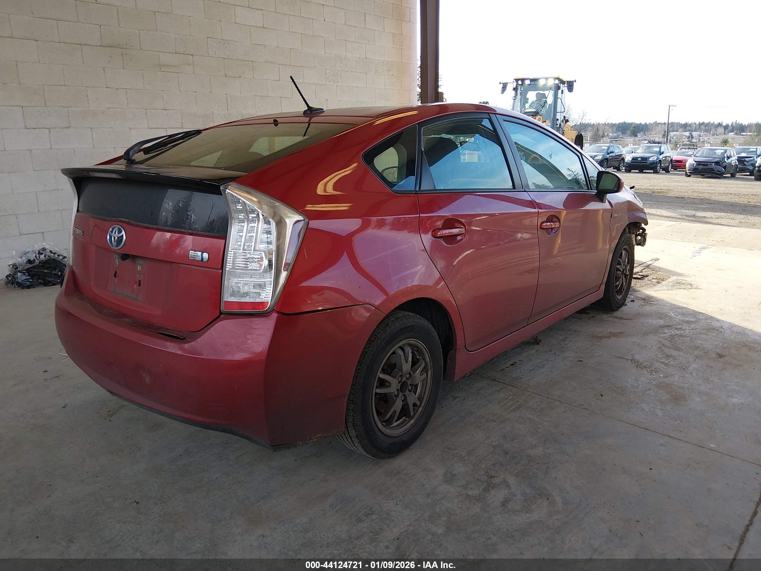 TOYOTA PRIUS image 4