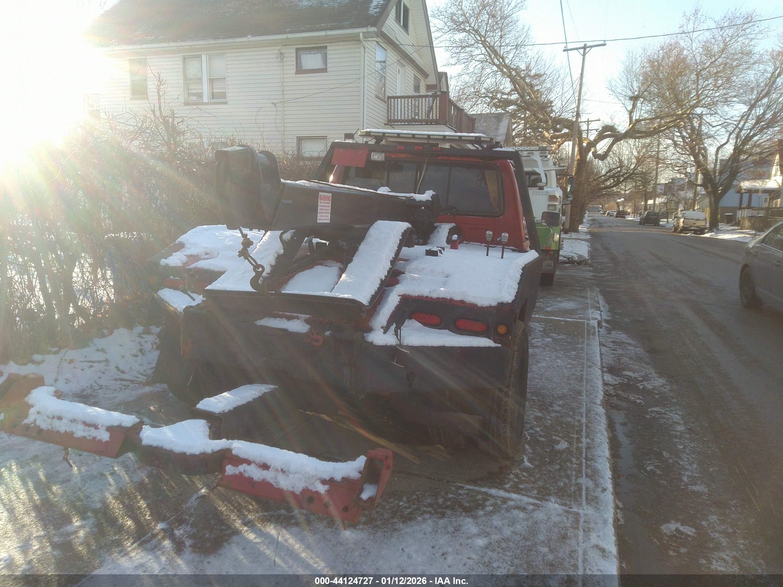 FORD TOW image 3