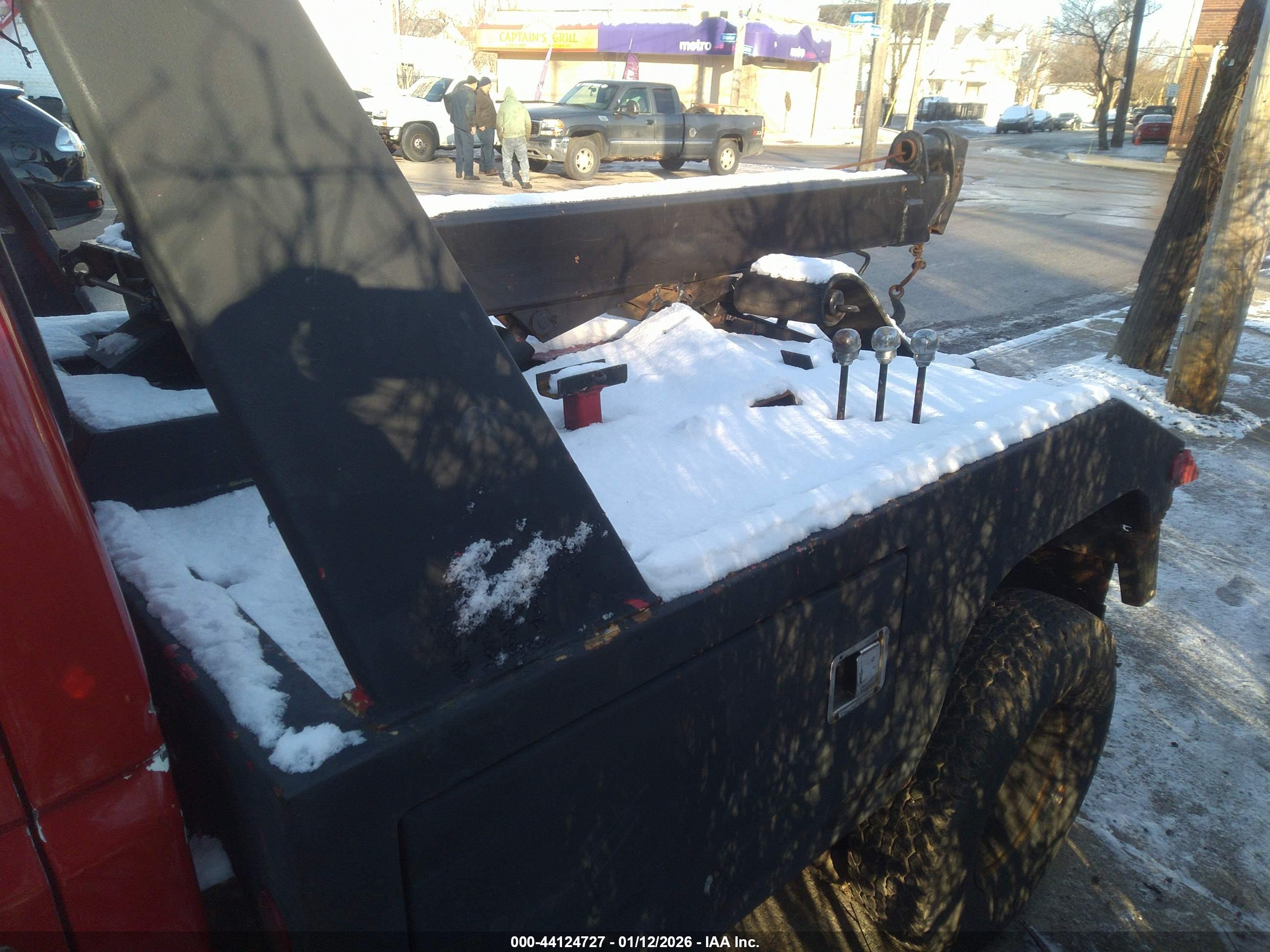 FORD TOW image 7