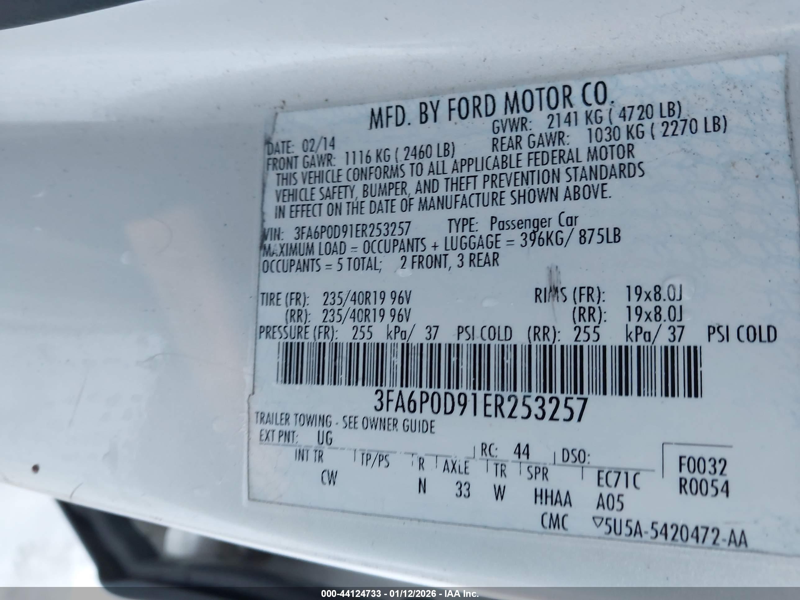 FORD FUSION image 9