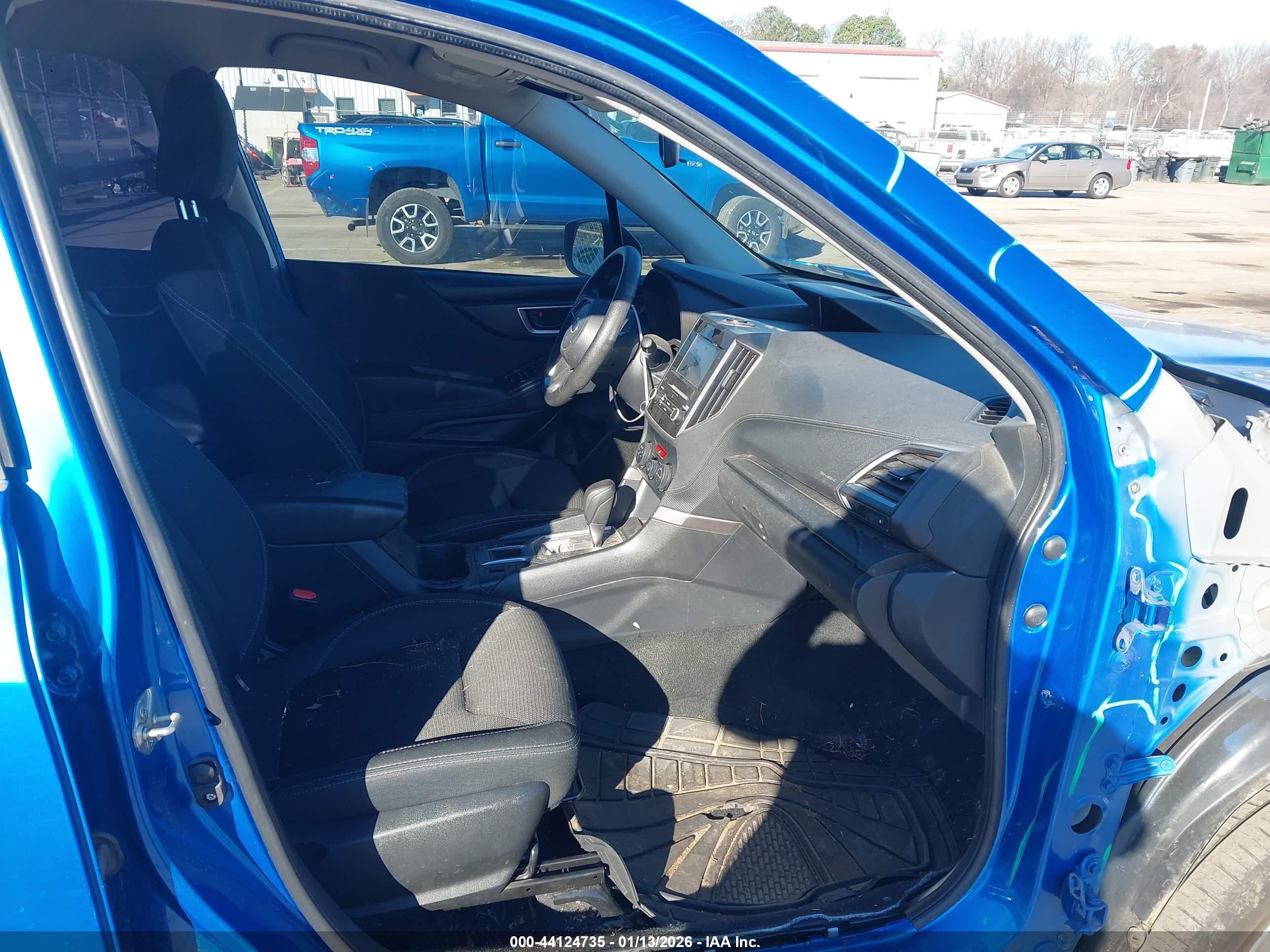 SUBARU FORESTER image 5