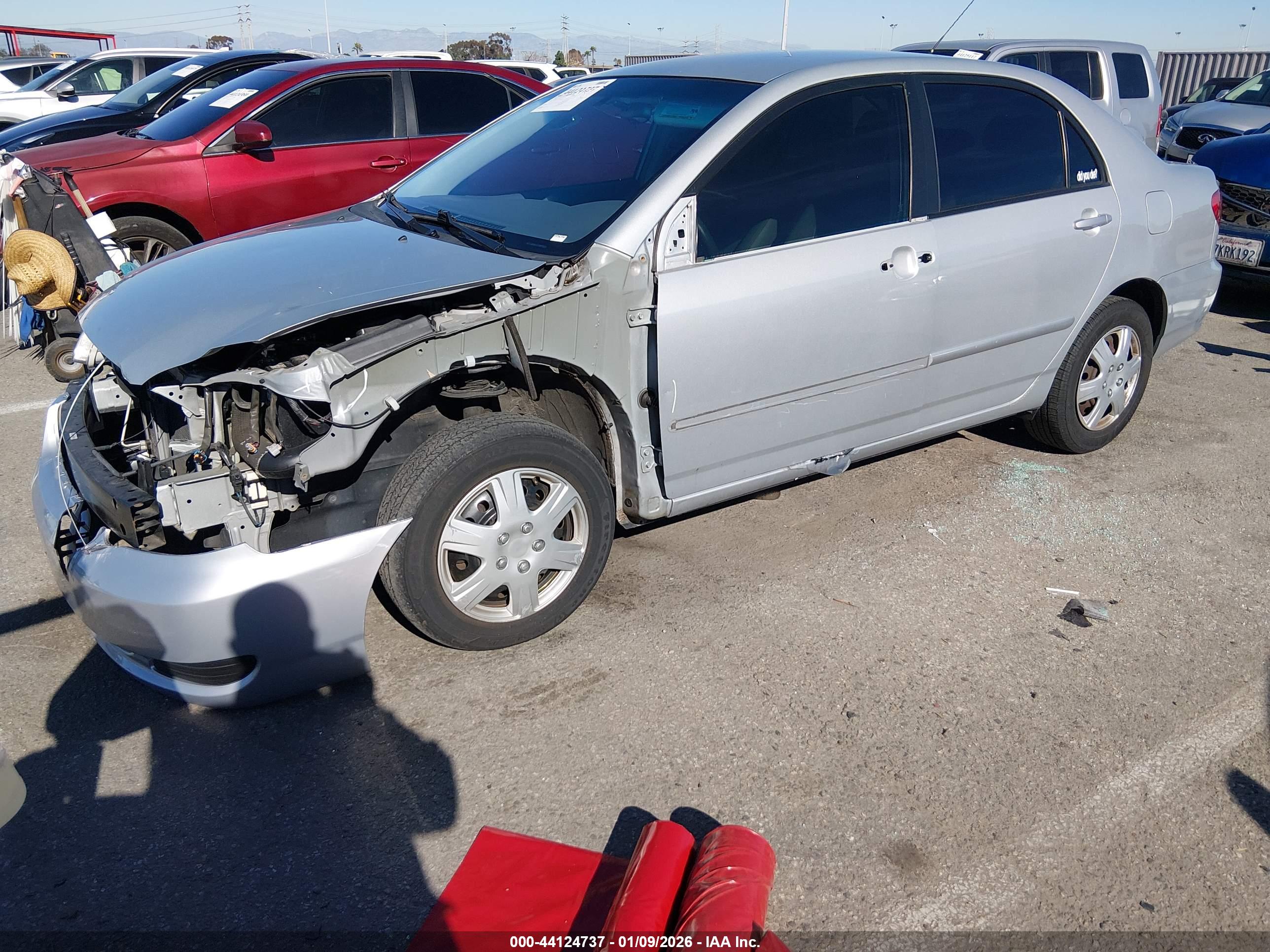 TOYOTA COROLLA image 2