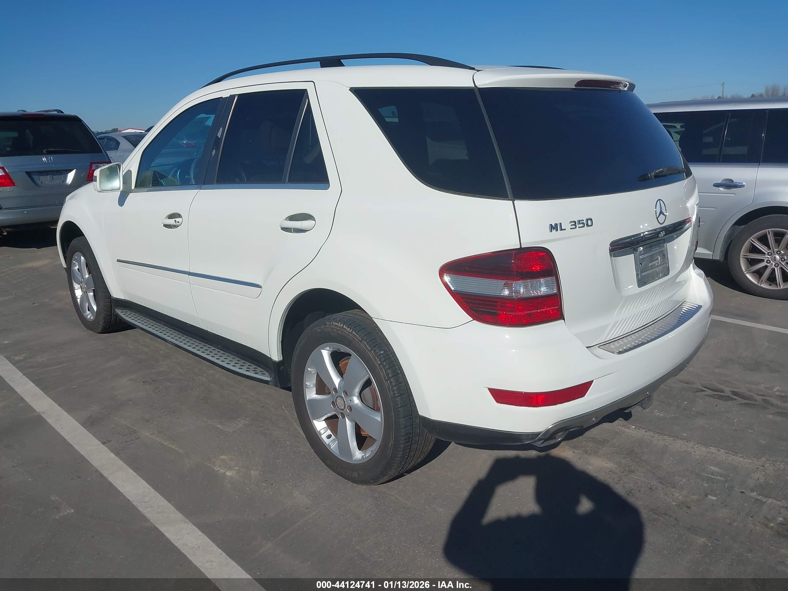 MERCEDES-BENZ ML image 3