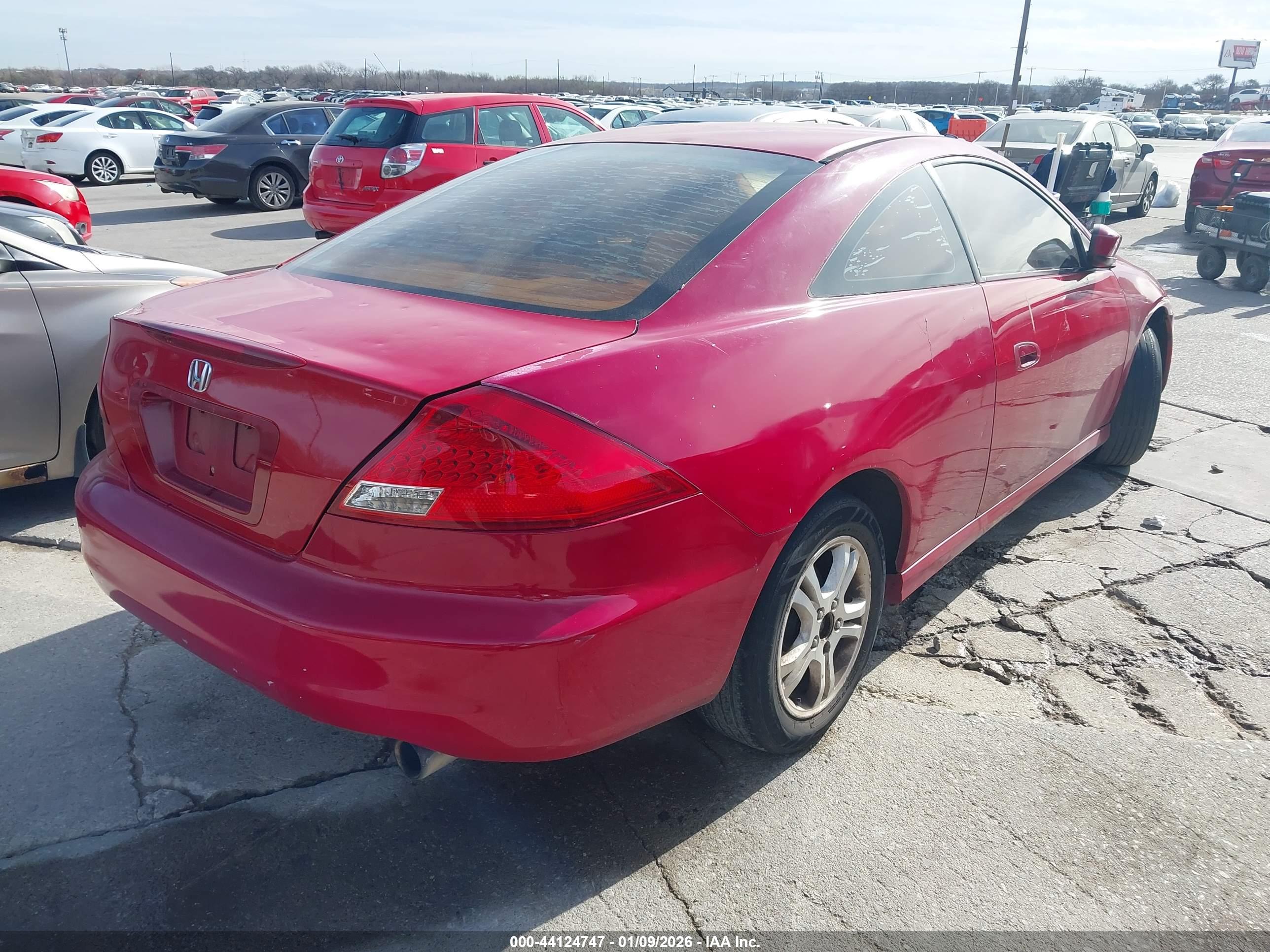 HONDA ACCORD image 4