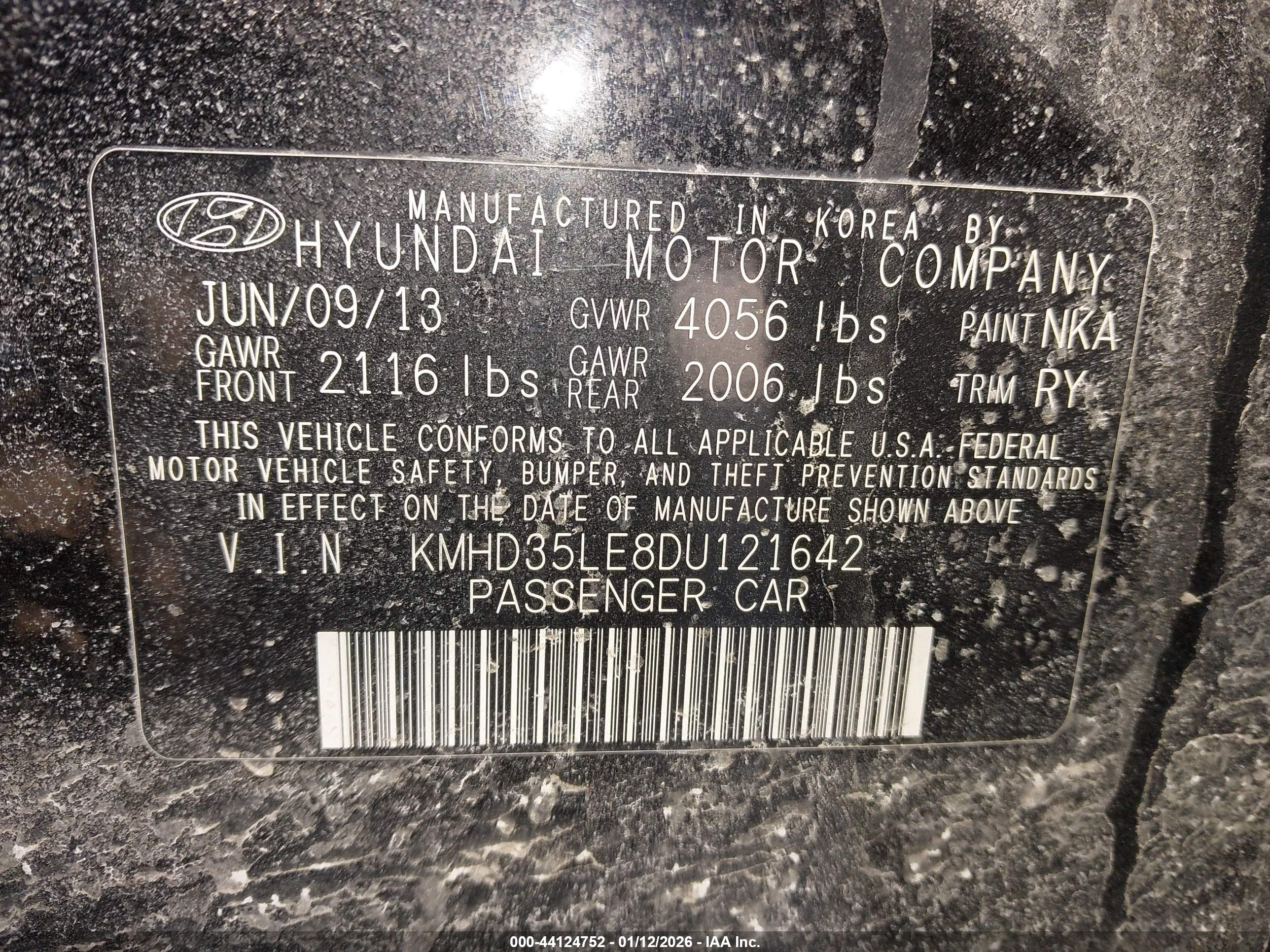HYUNDAI ELANTRA image 9