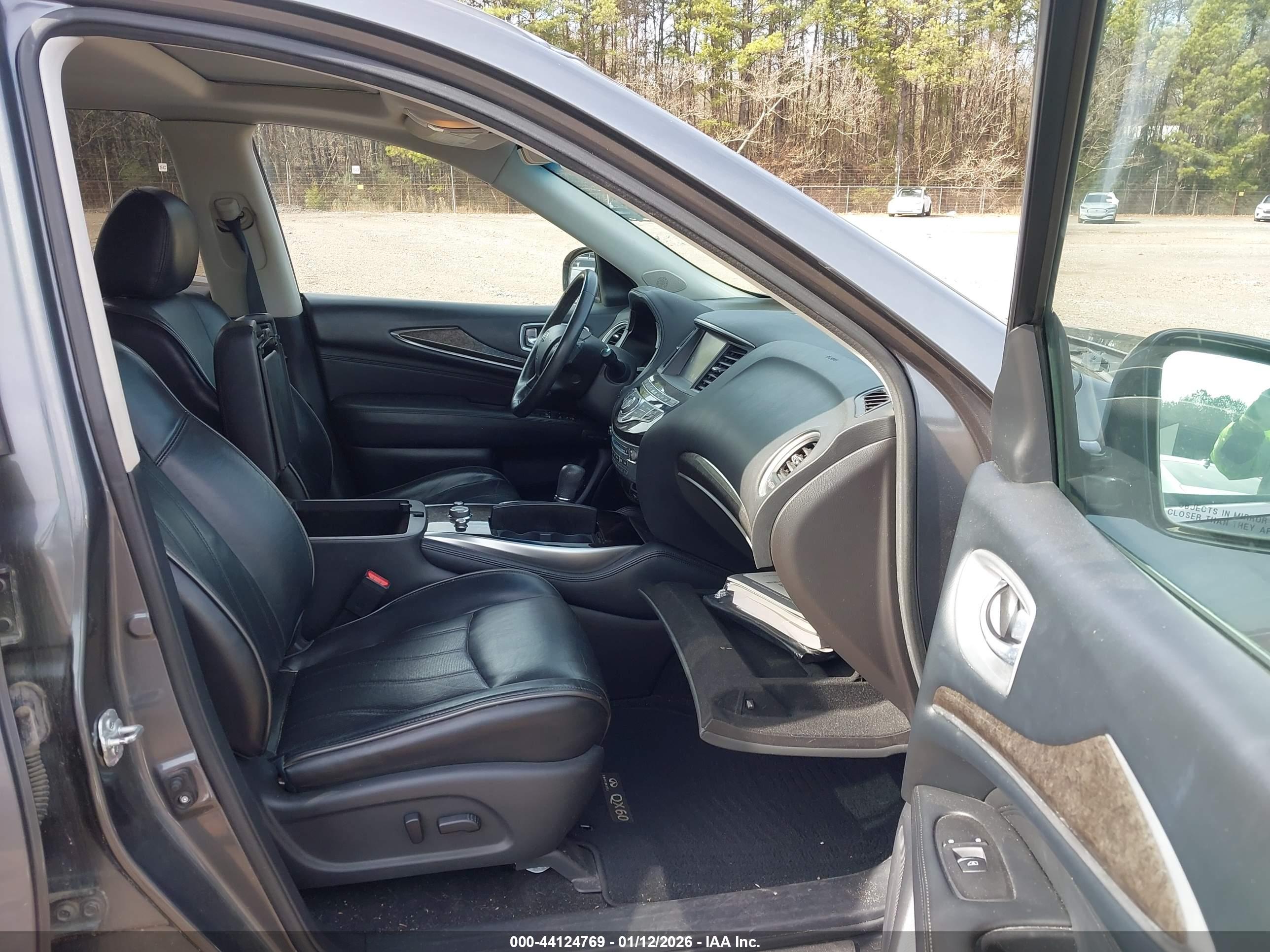 INFINITI QX60 image 5
