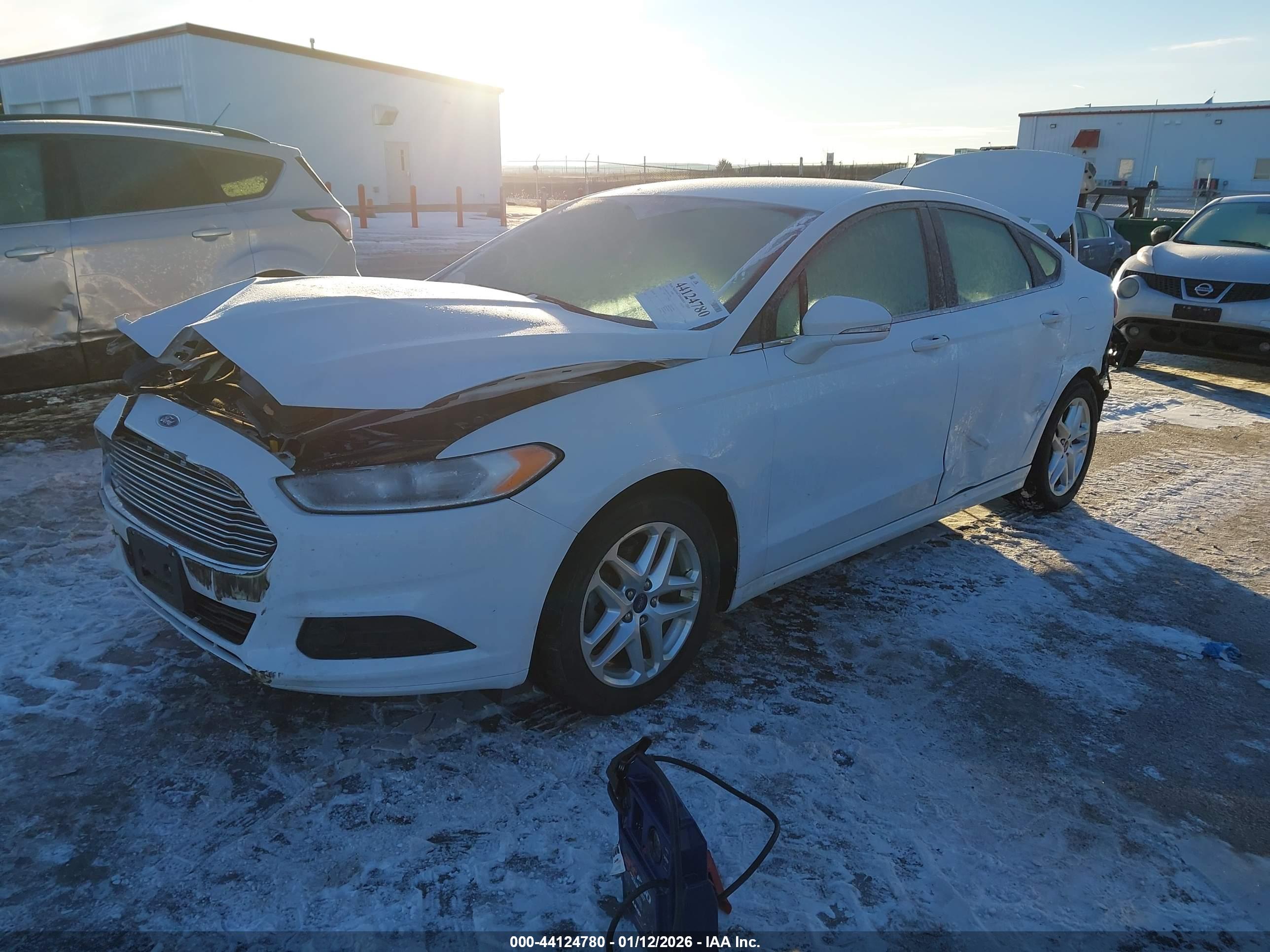 FORD FUSION image 2