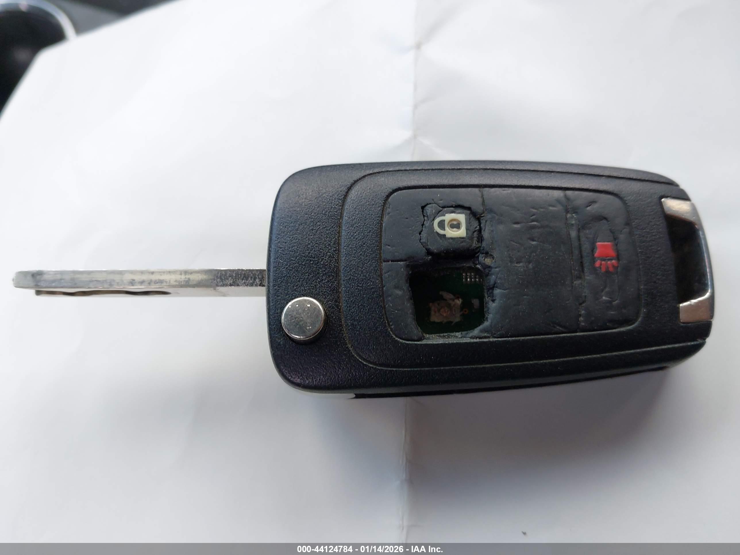 GMC TERRAIN image 11
