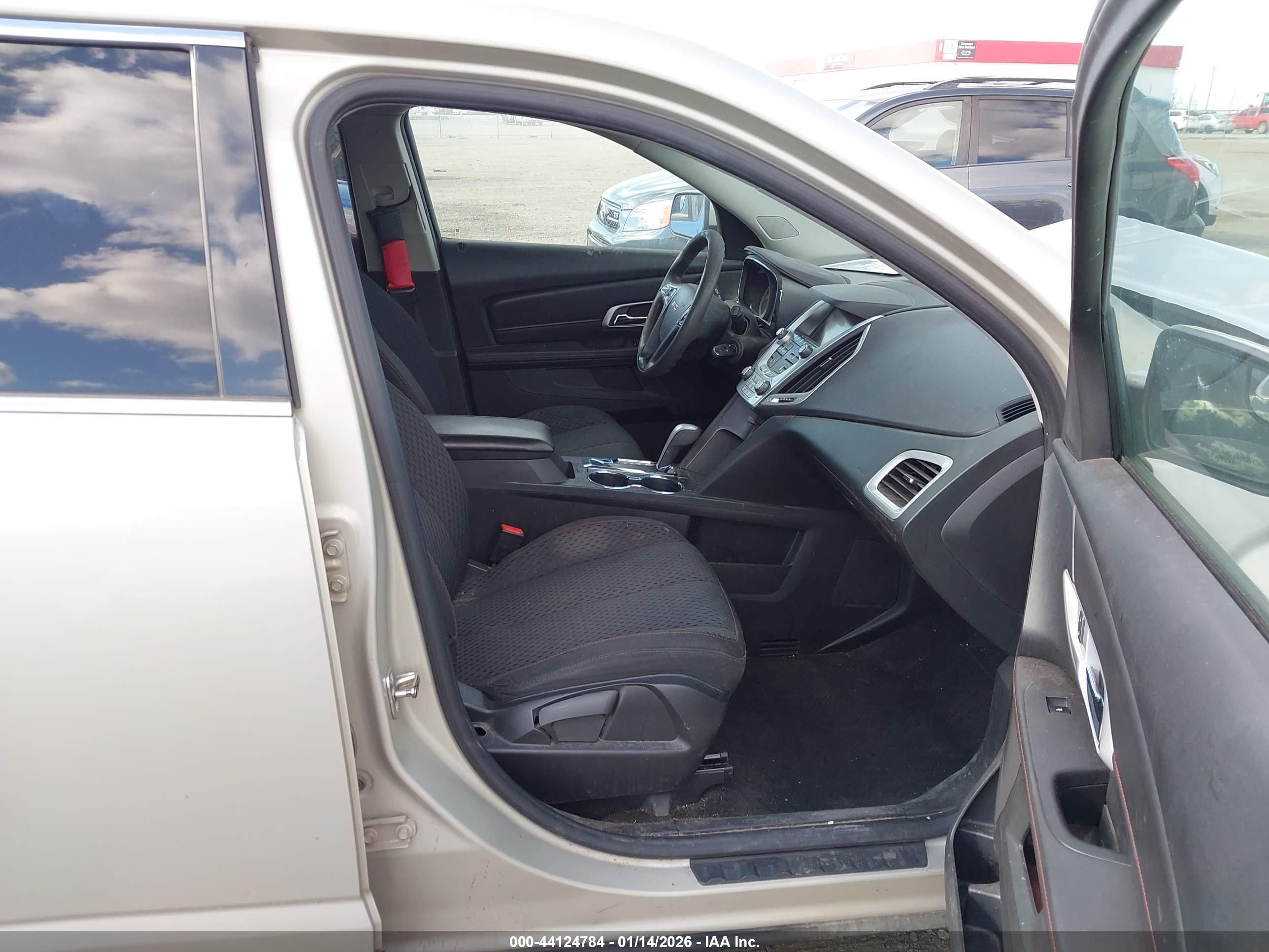 GMC TERRAIN image 5