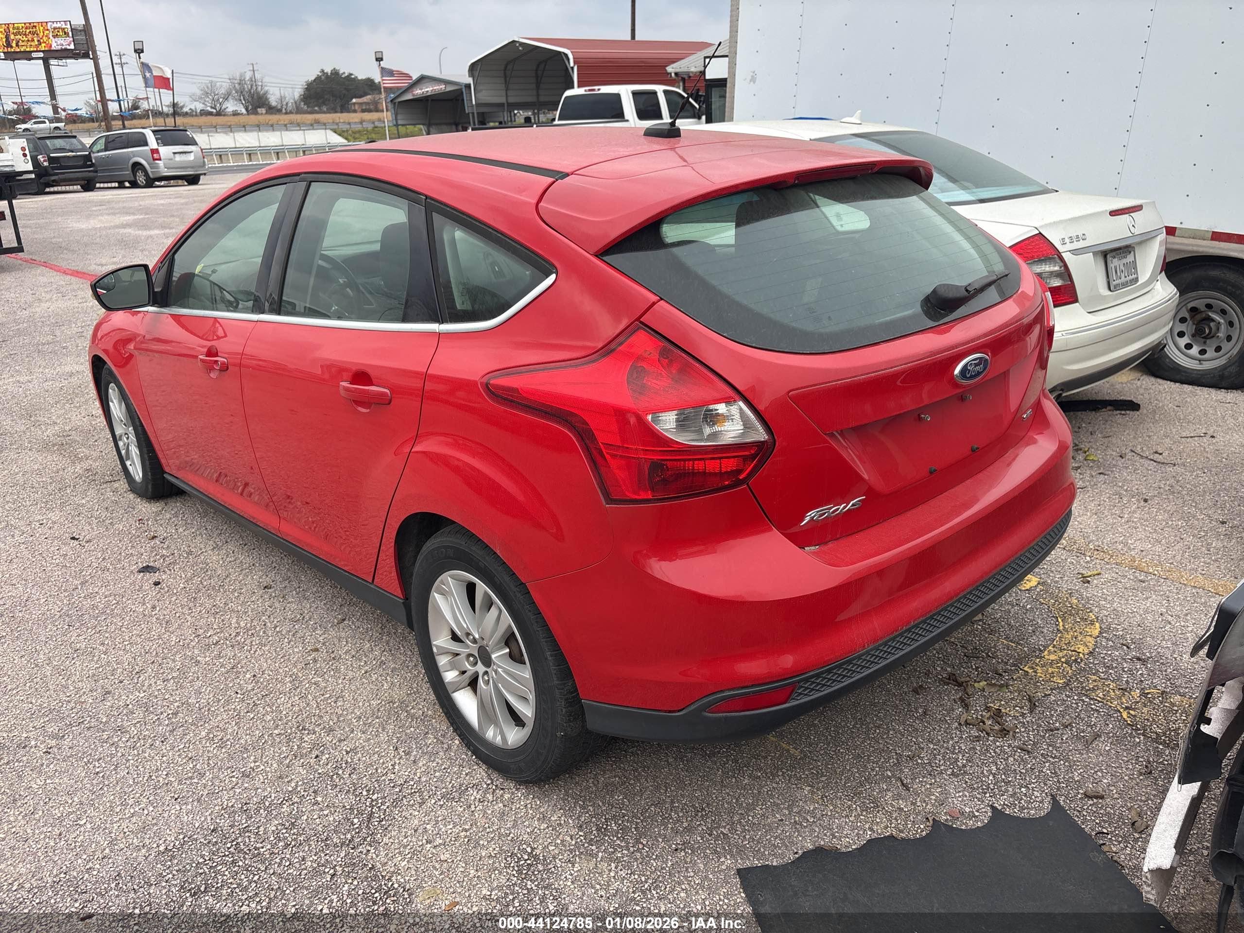 FORD FOCUS image 3