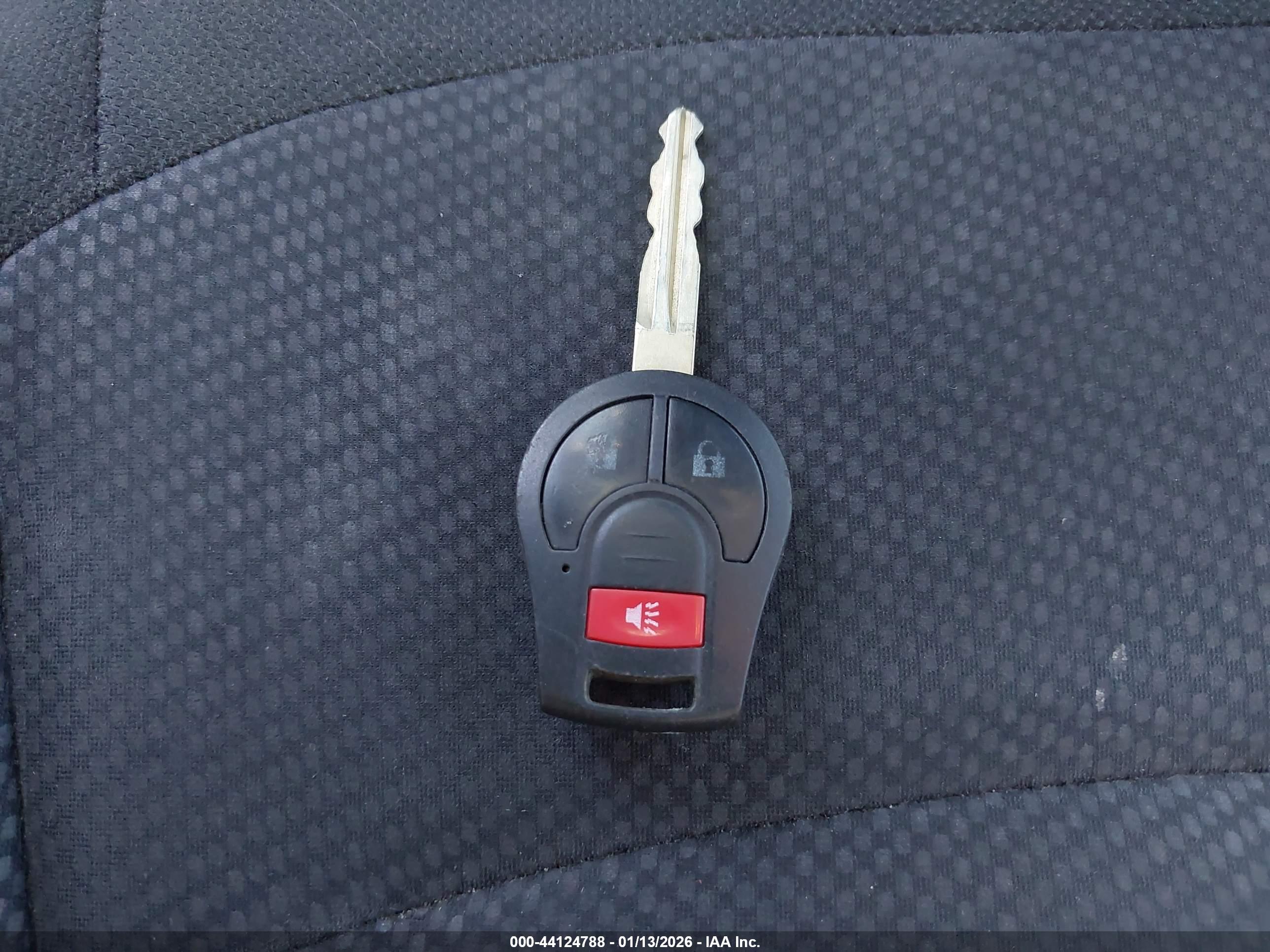 NISSAN ROGUE image 11