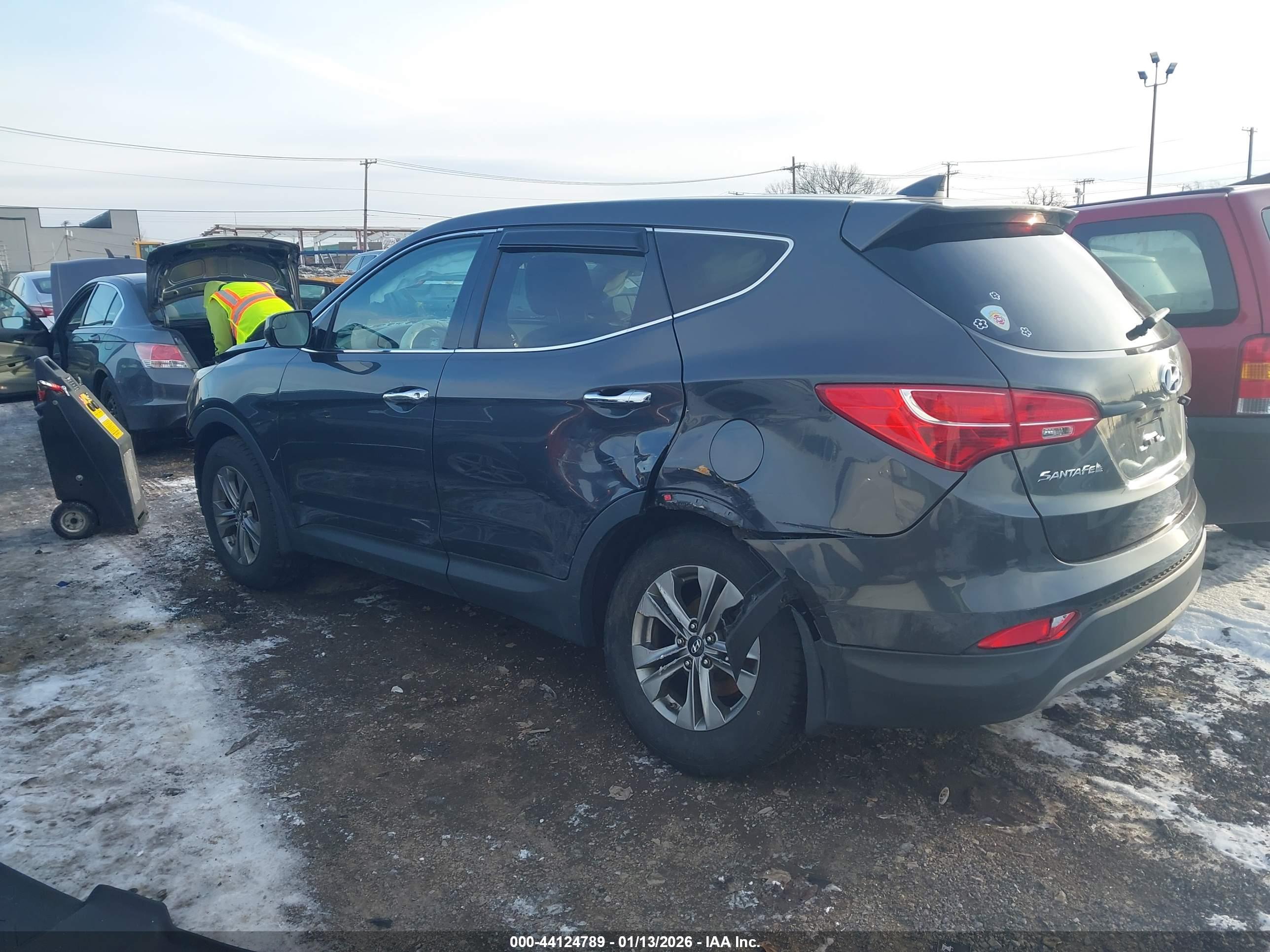 HYUNDAI SANTA image 3