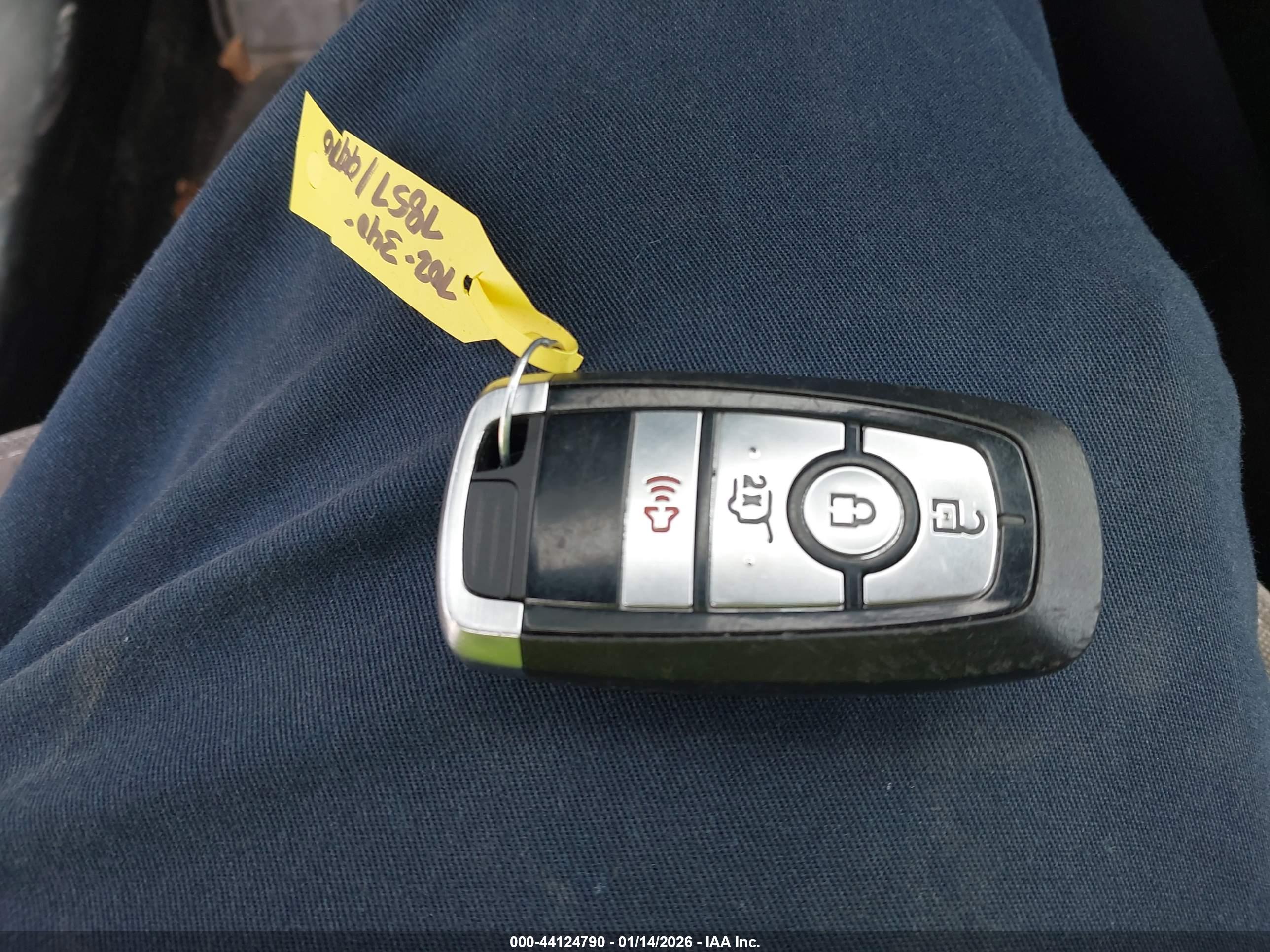 FORD ESCAPE image 11