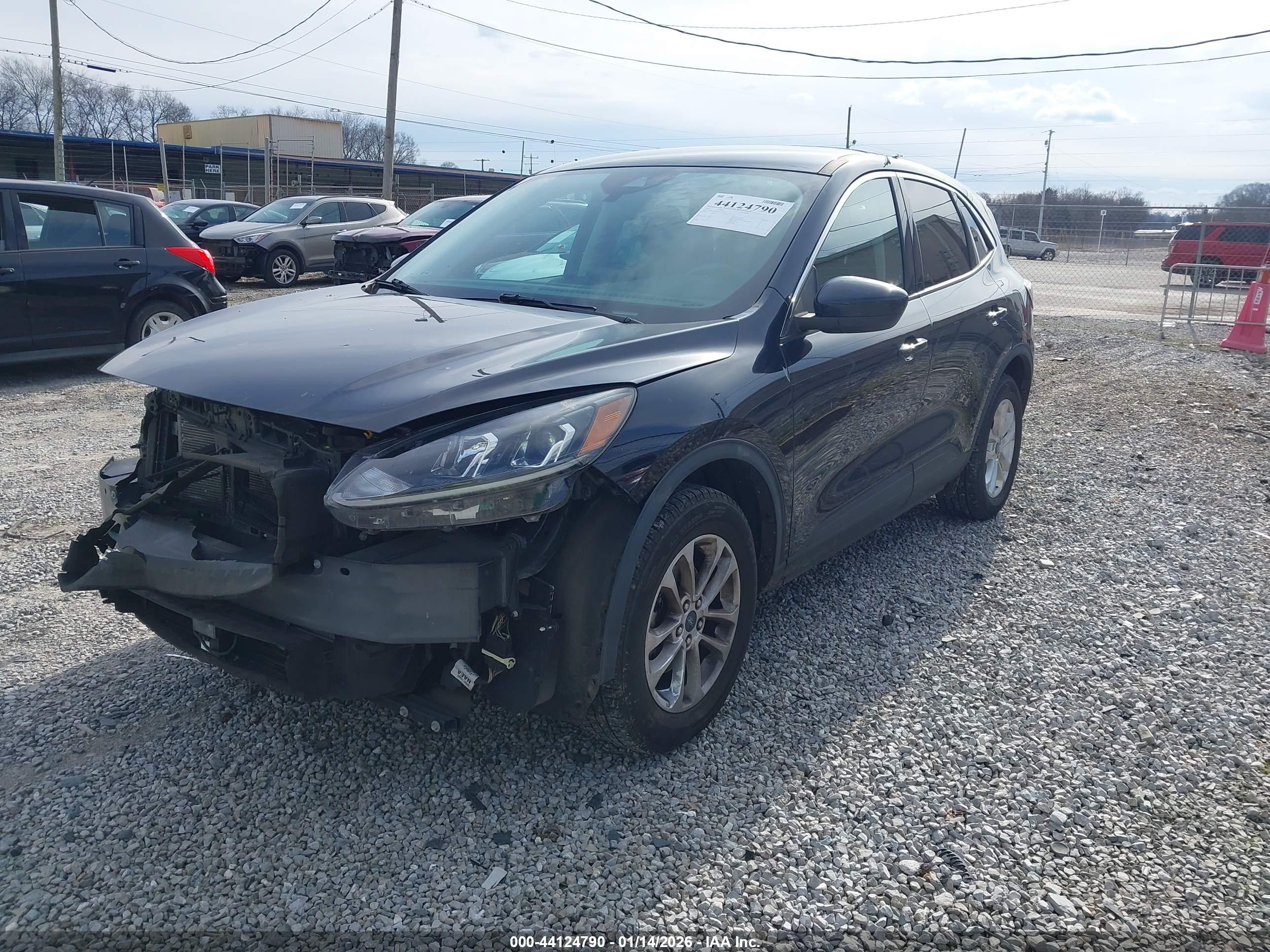 FORD ESCAPE image 2