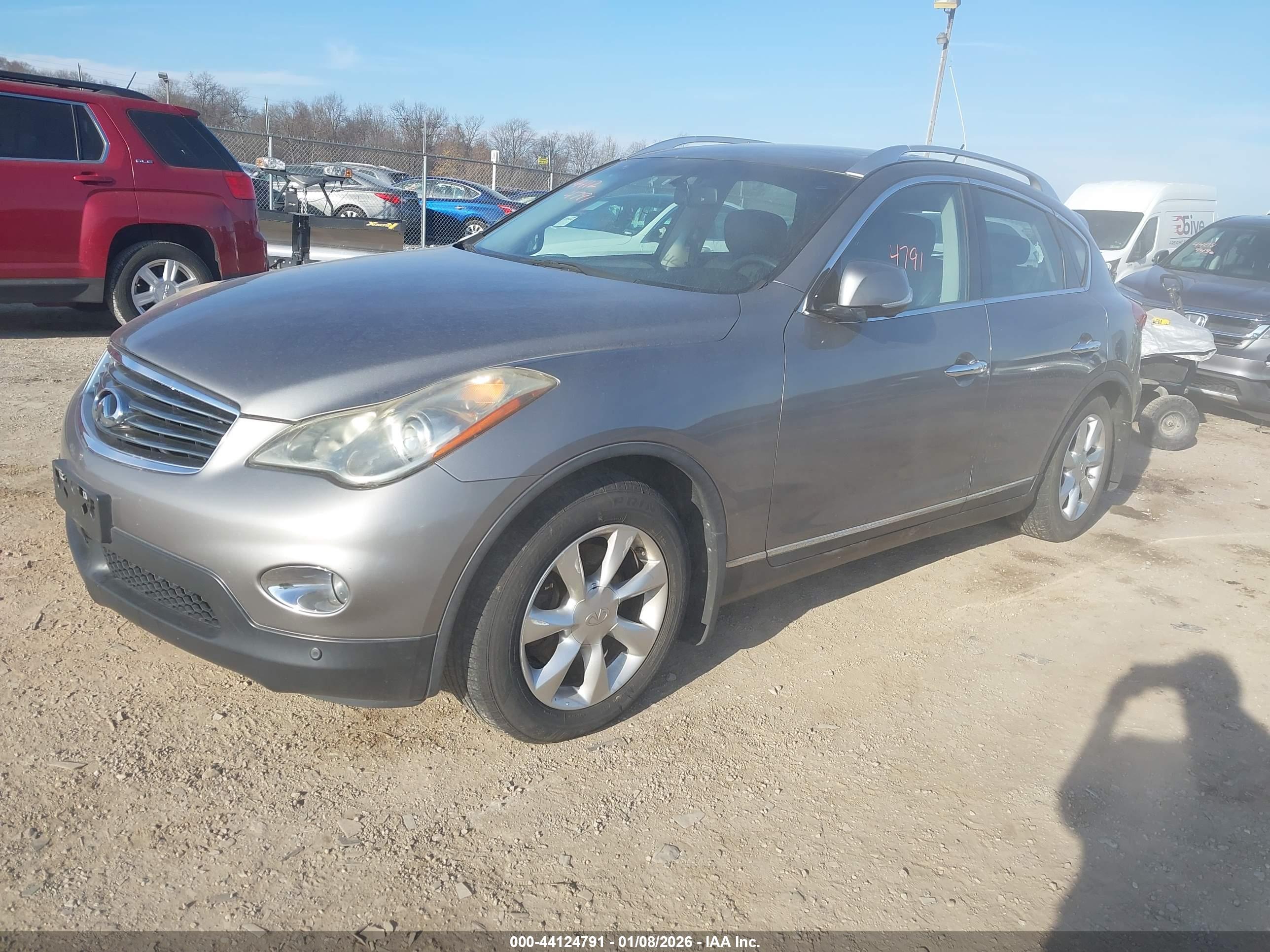 INFINITI EX35 image 2