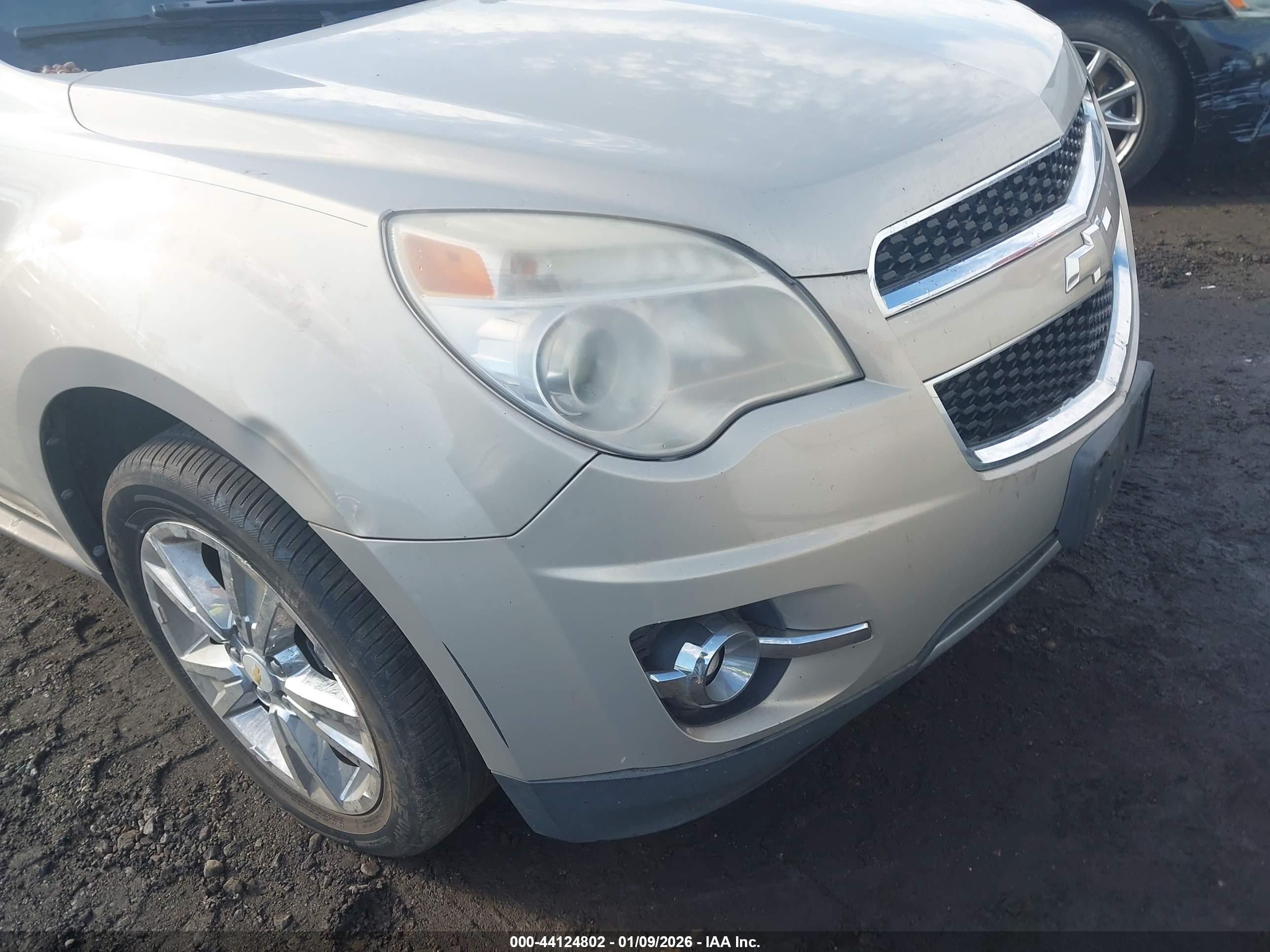 CHEVROLET EQUINOX image 6