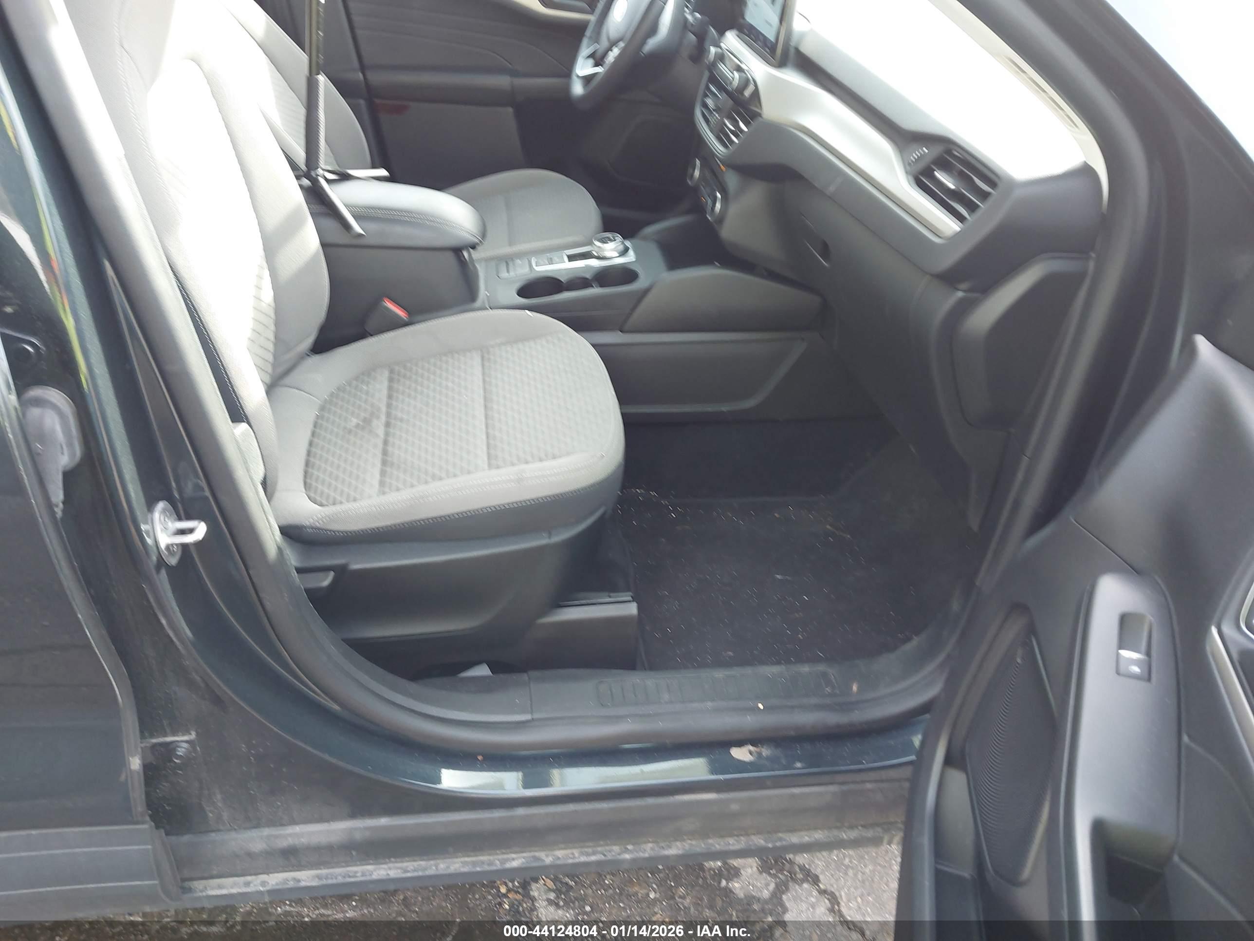 FORD ESCAPE image 5