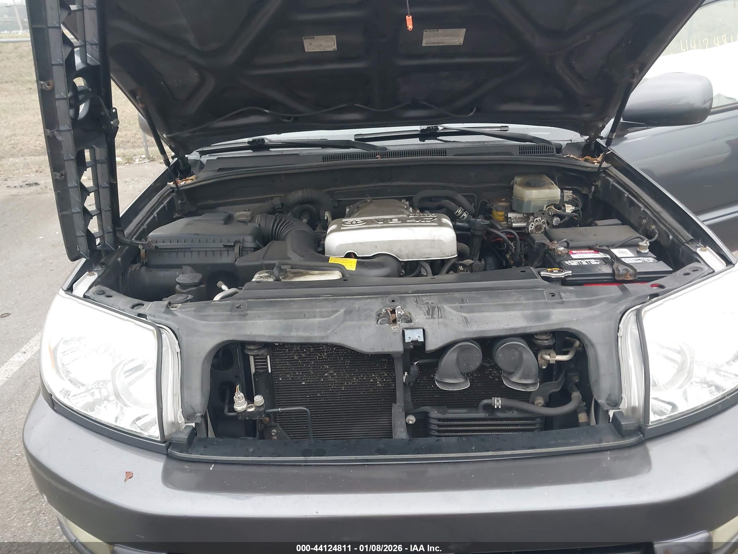 TOYOTA 4RUNNER image 10