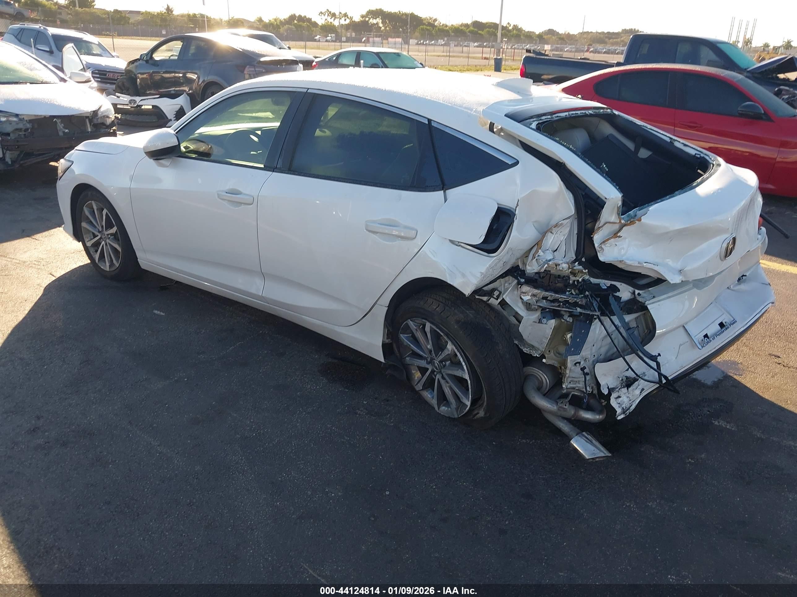 ACURA INTEGRA image 3