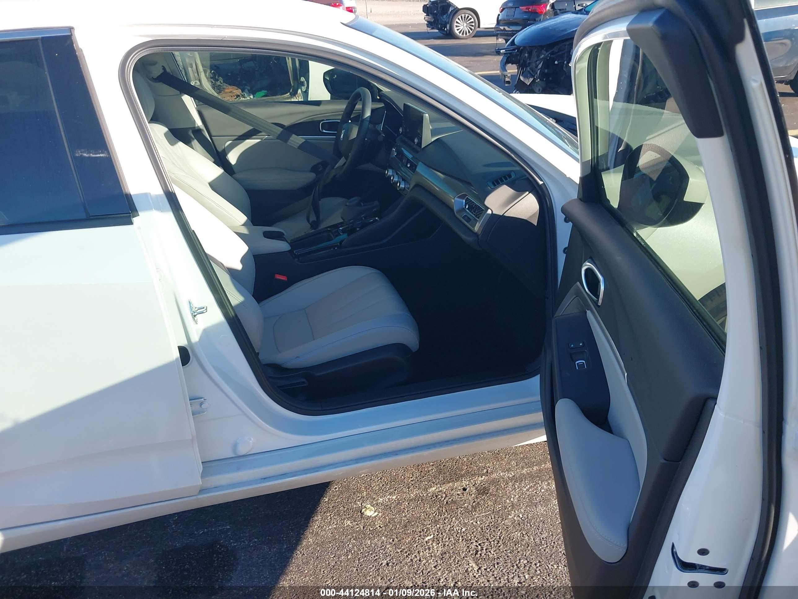 ACURA INTEGRA image 5