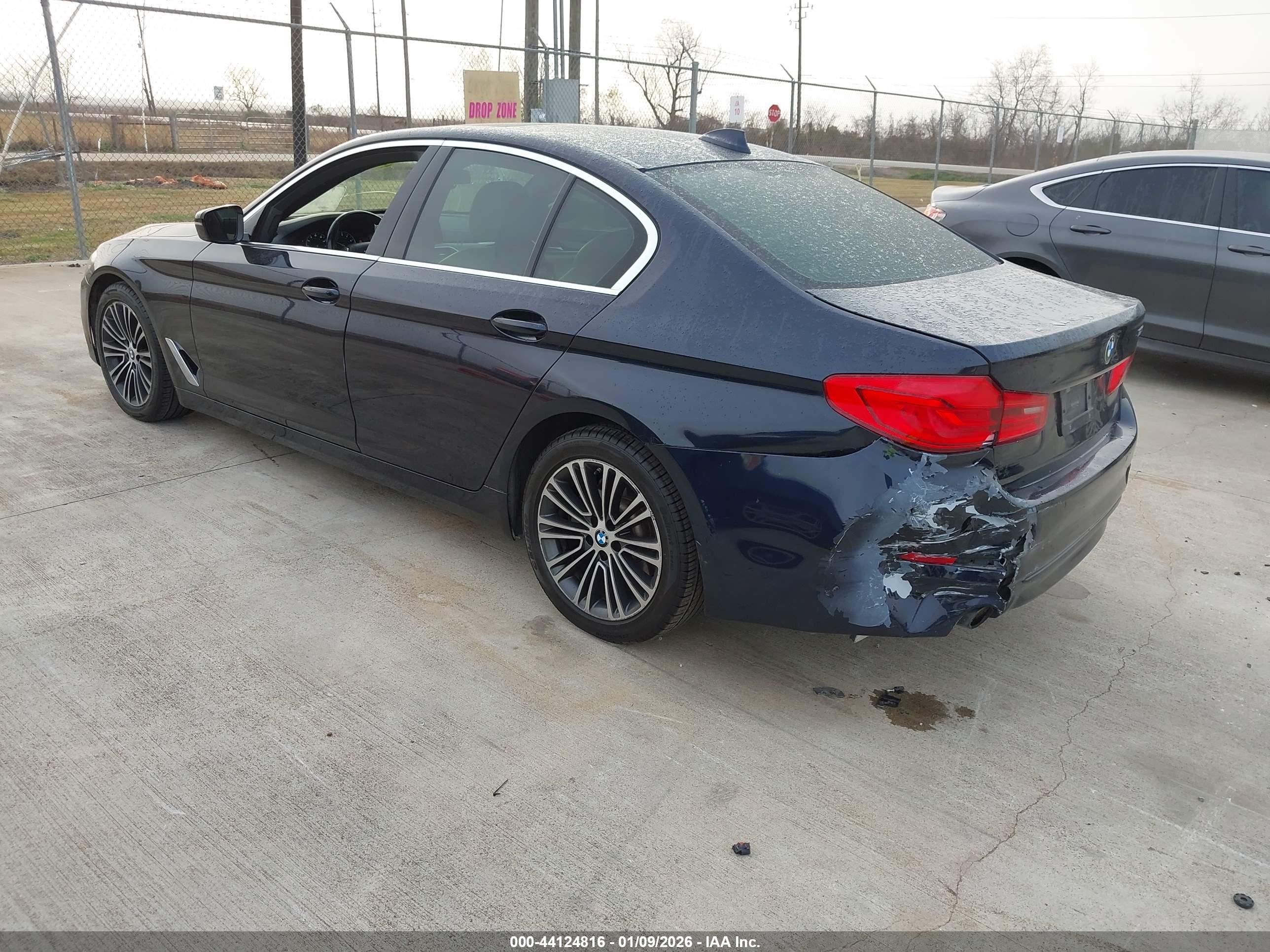 BMW 530I image 3