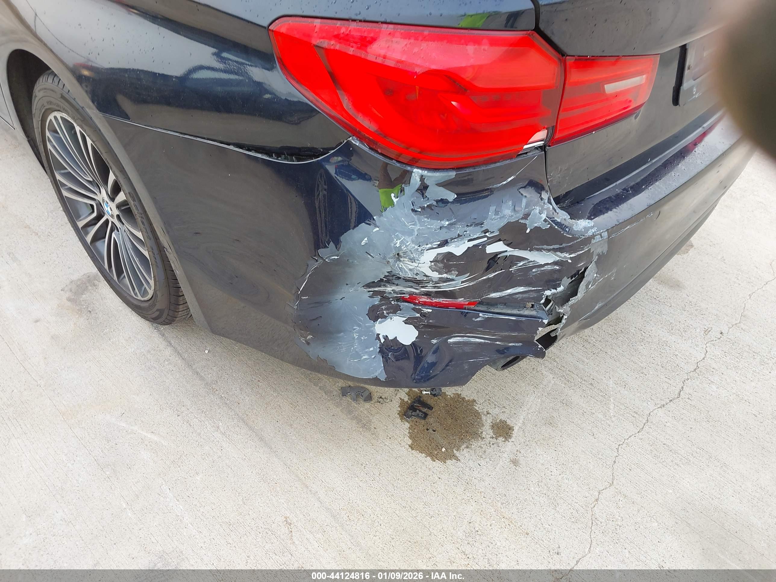 BMW 530I image 6