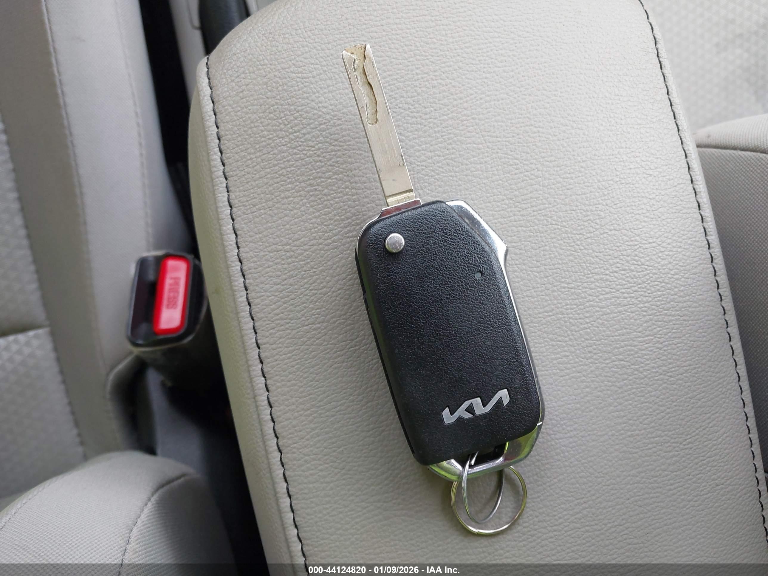 KIA SOUL image 11