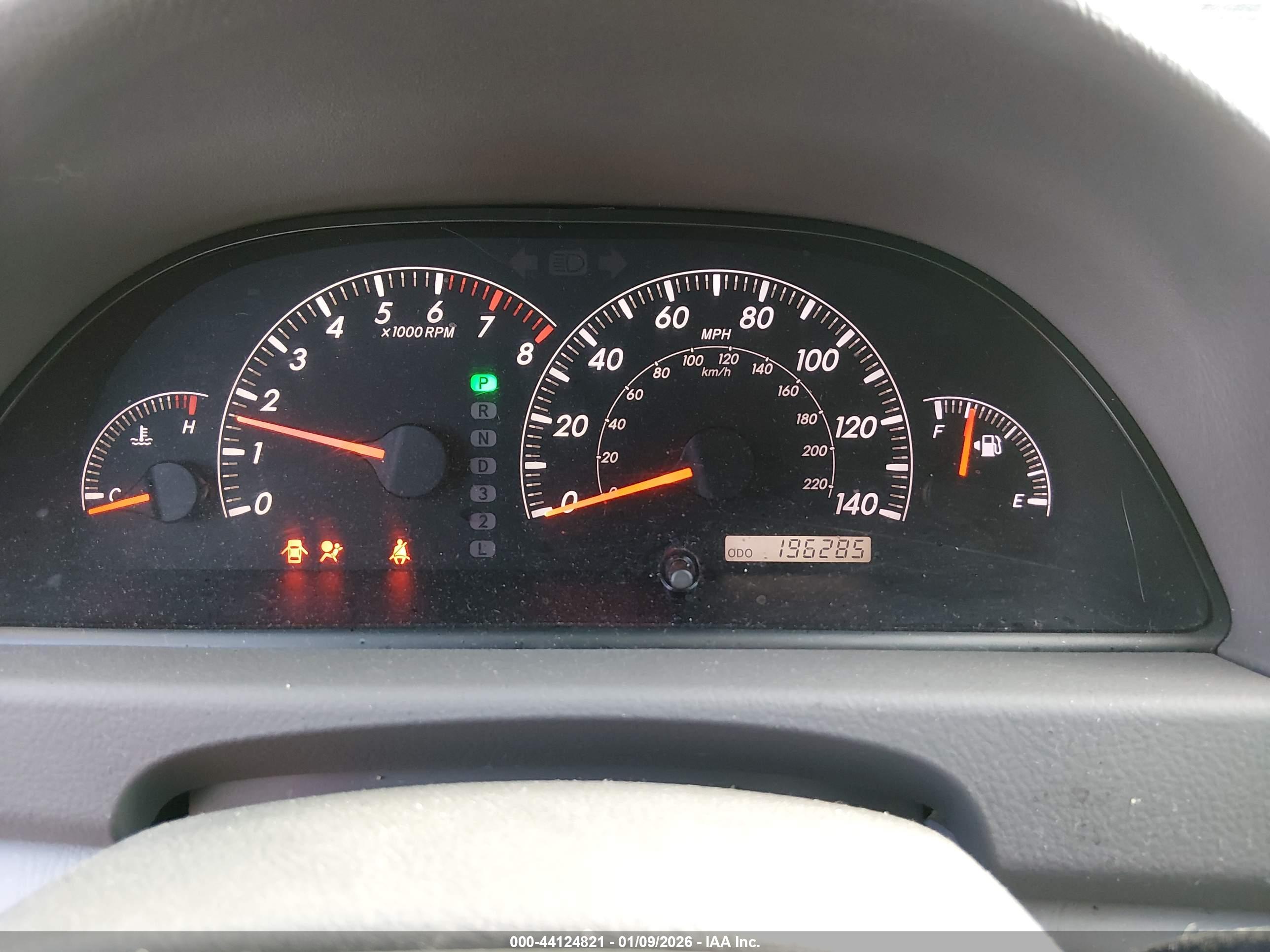 TOYOTA CAMRY image 7