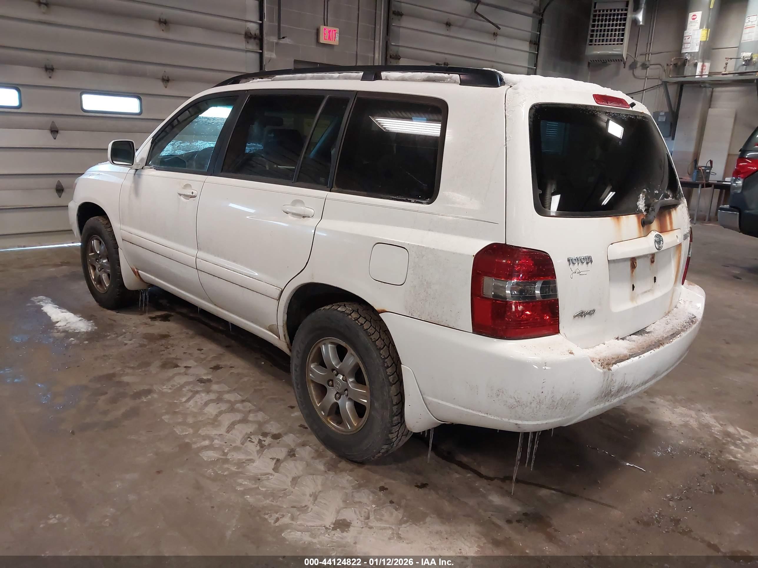 TOYOTA HIGHLANDER image 3