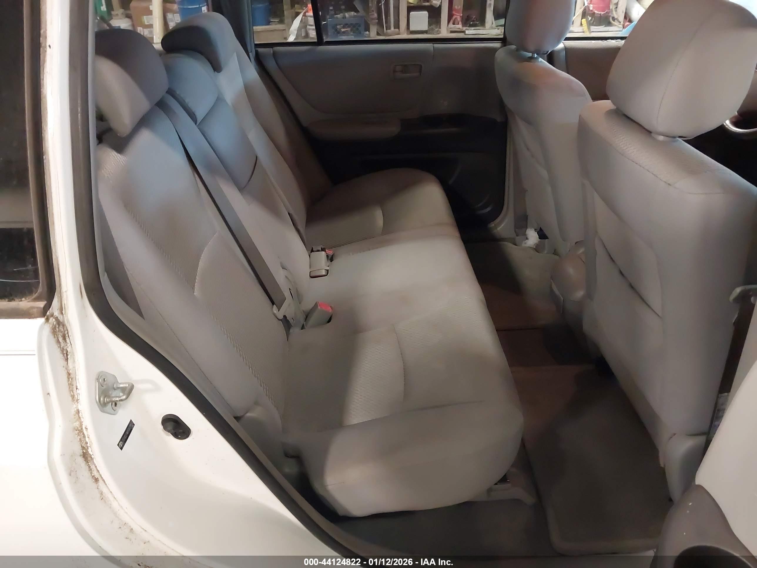 TOYOTA HIGHLANDER image 8
