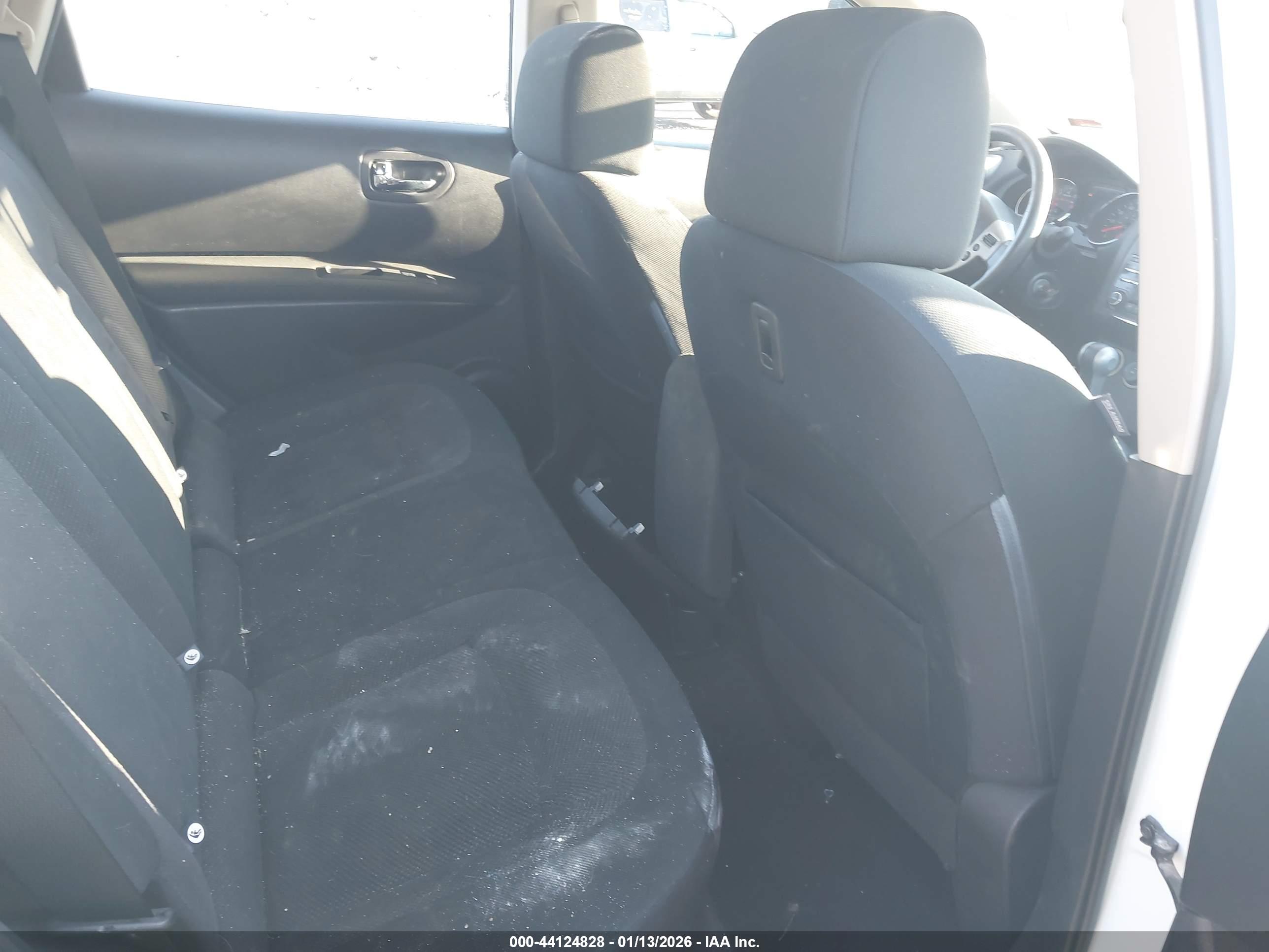 NISSAN ROGUE image 8