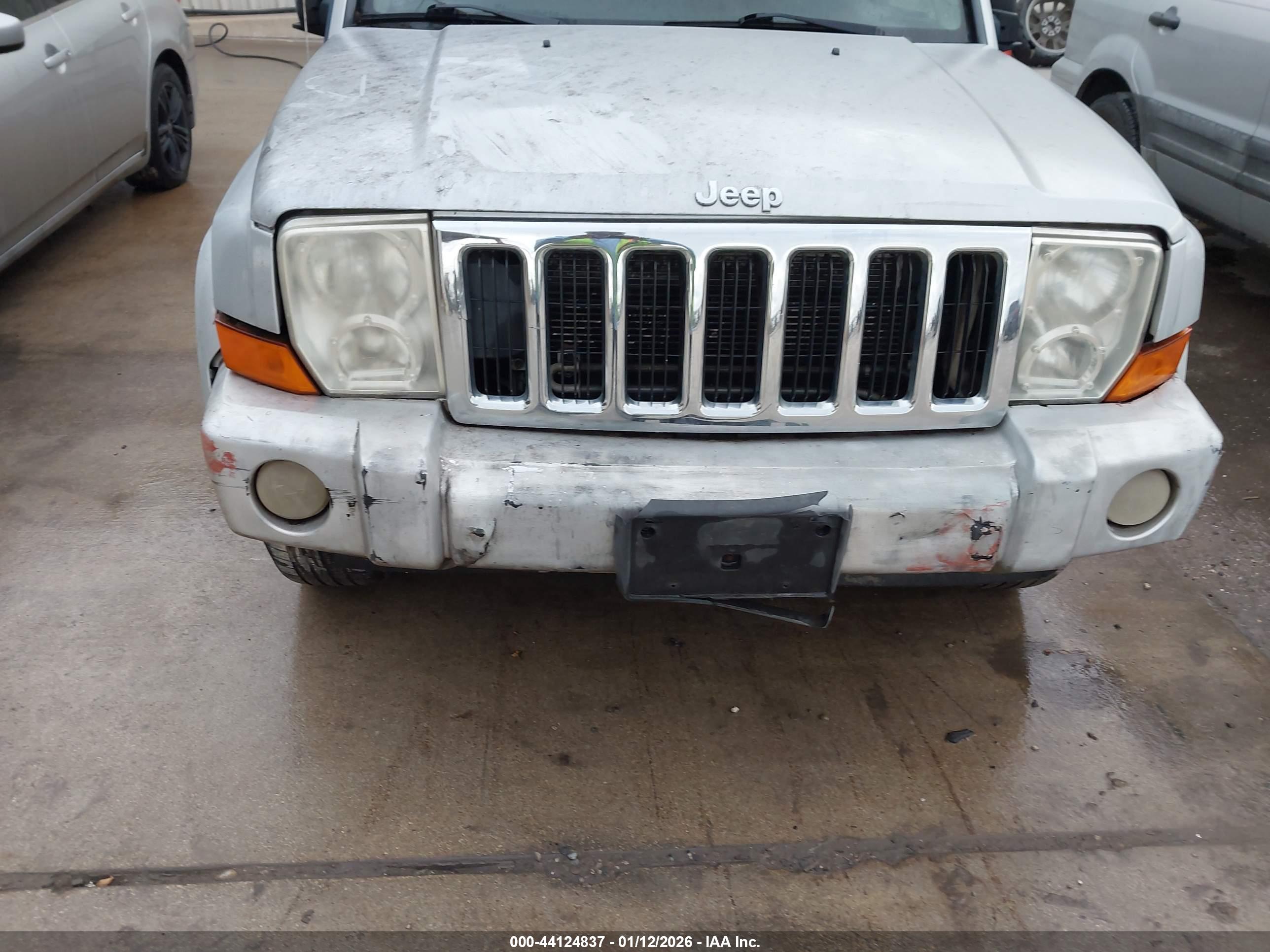 JEEP COMMANDER image 6