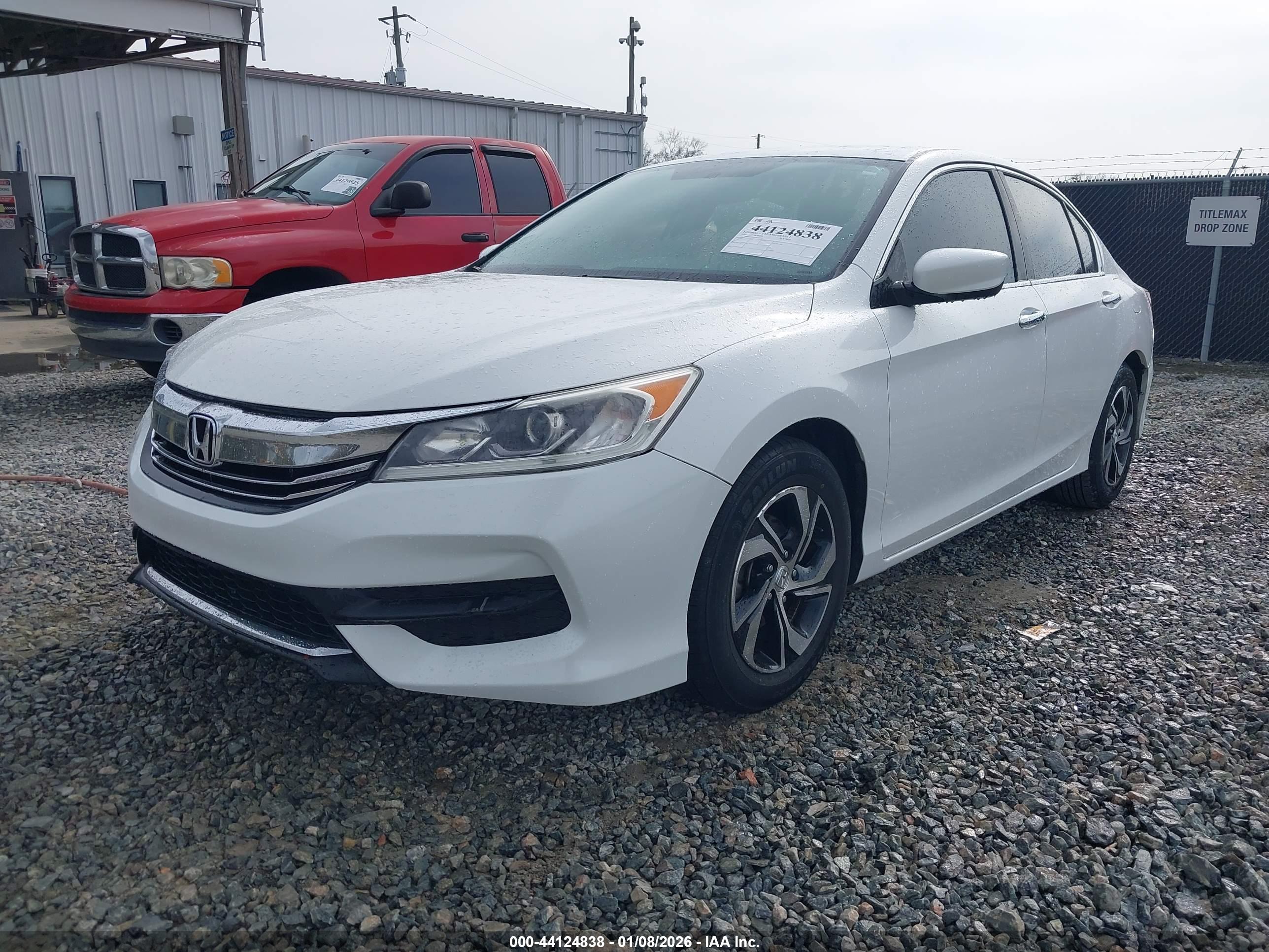 HONDA ACCORD image 2