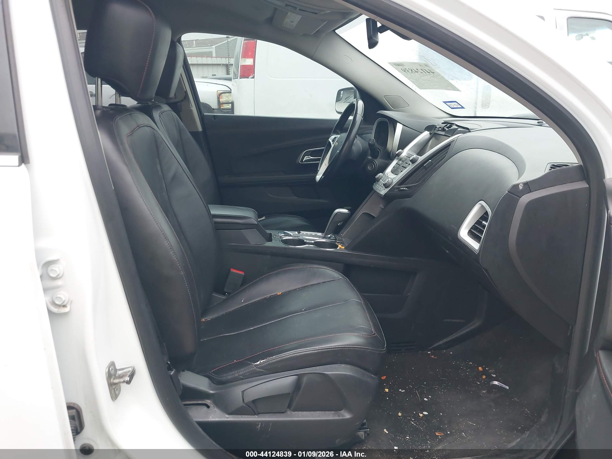CHEVROLET EQUINOX image 5